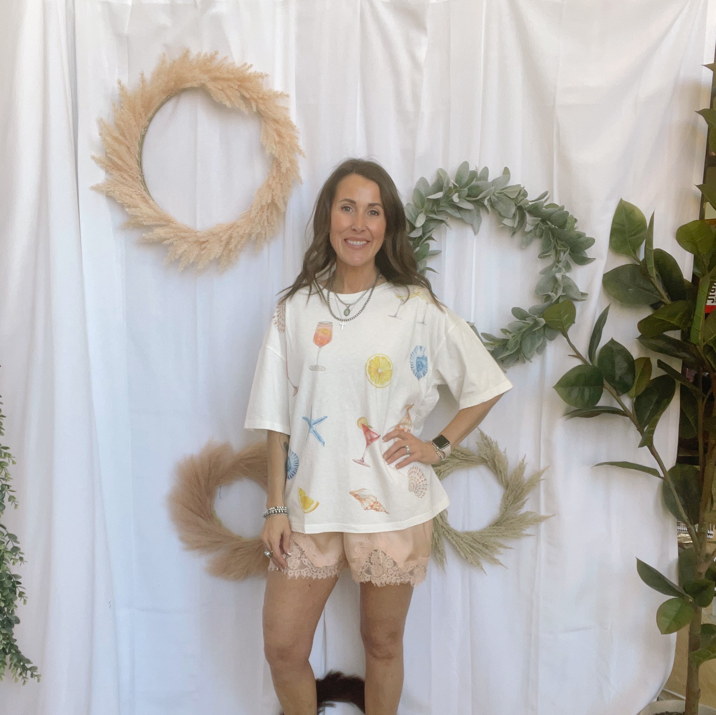 Seafood and Cocktails Tee-Graphic Tees-hem and thread-The Silo Boutique, Women's Fashion Boutique Located in Warren and Grand Forks North Dakota