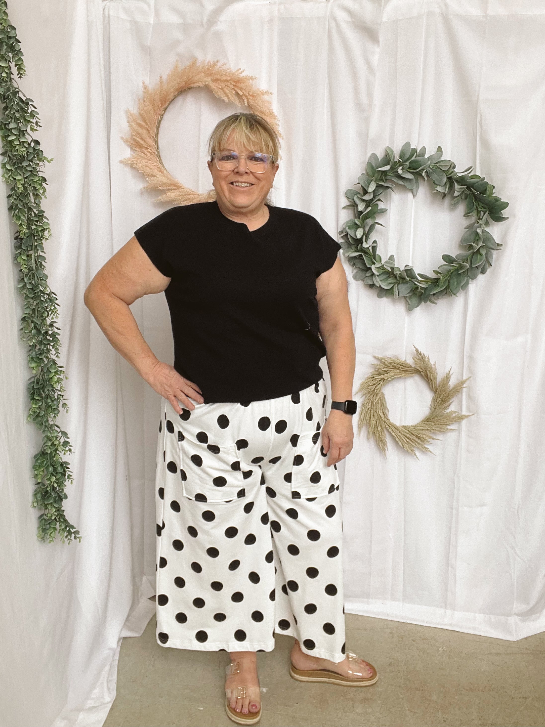 Everly Short Sleeve Lightweight Sweater-Black-Short Sleeve Tops-entro-The Silo Boutique, Women's Fashion Boutique Located in Warren and Grand Forks North Dakota