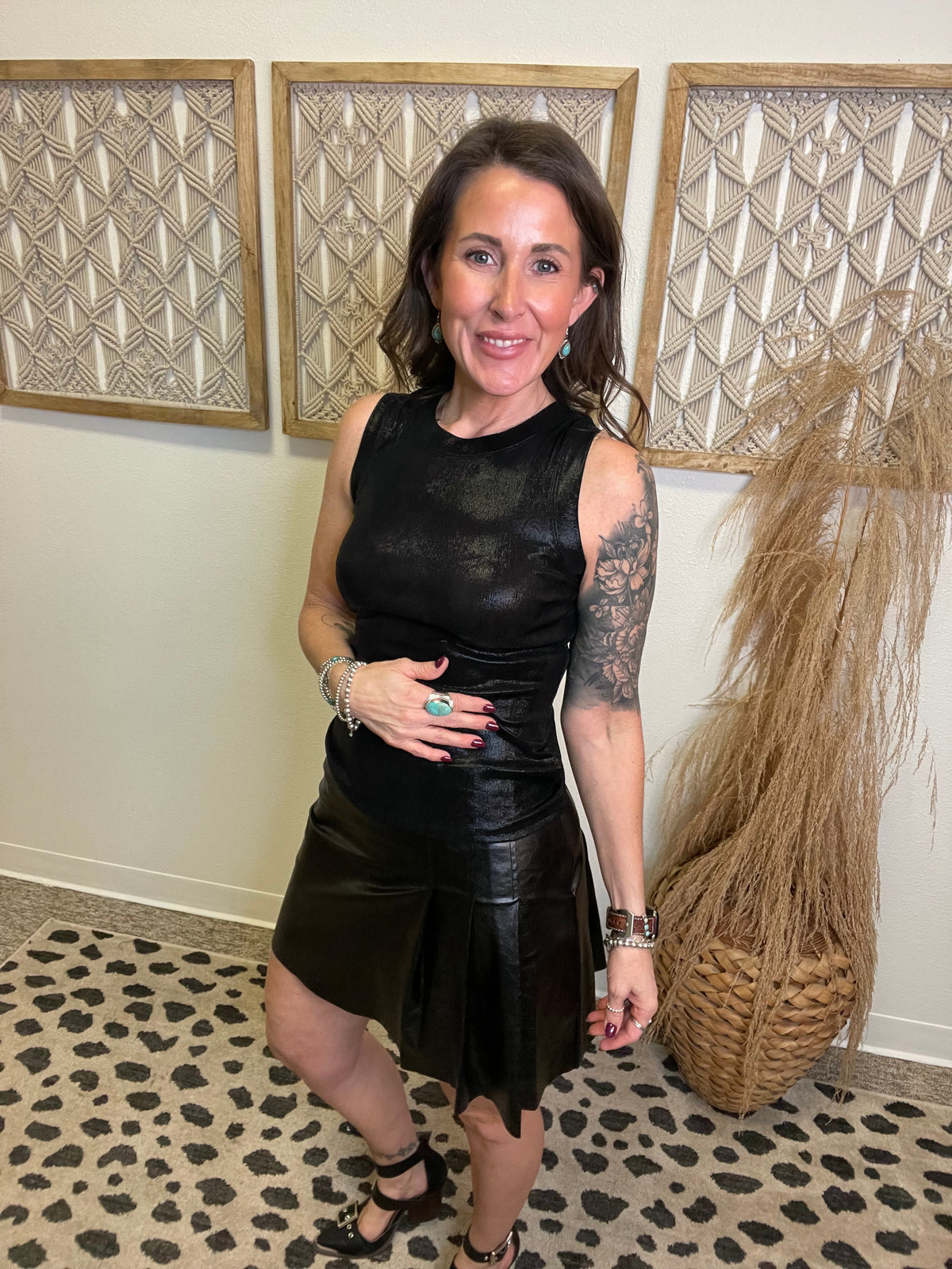 Elan Shimmer Tank Top-Black-Long Sleeve Tops-elan-The Silo Boutique, Women's Fashion Boutique Located in Warren and Grand Forks North Dakota