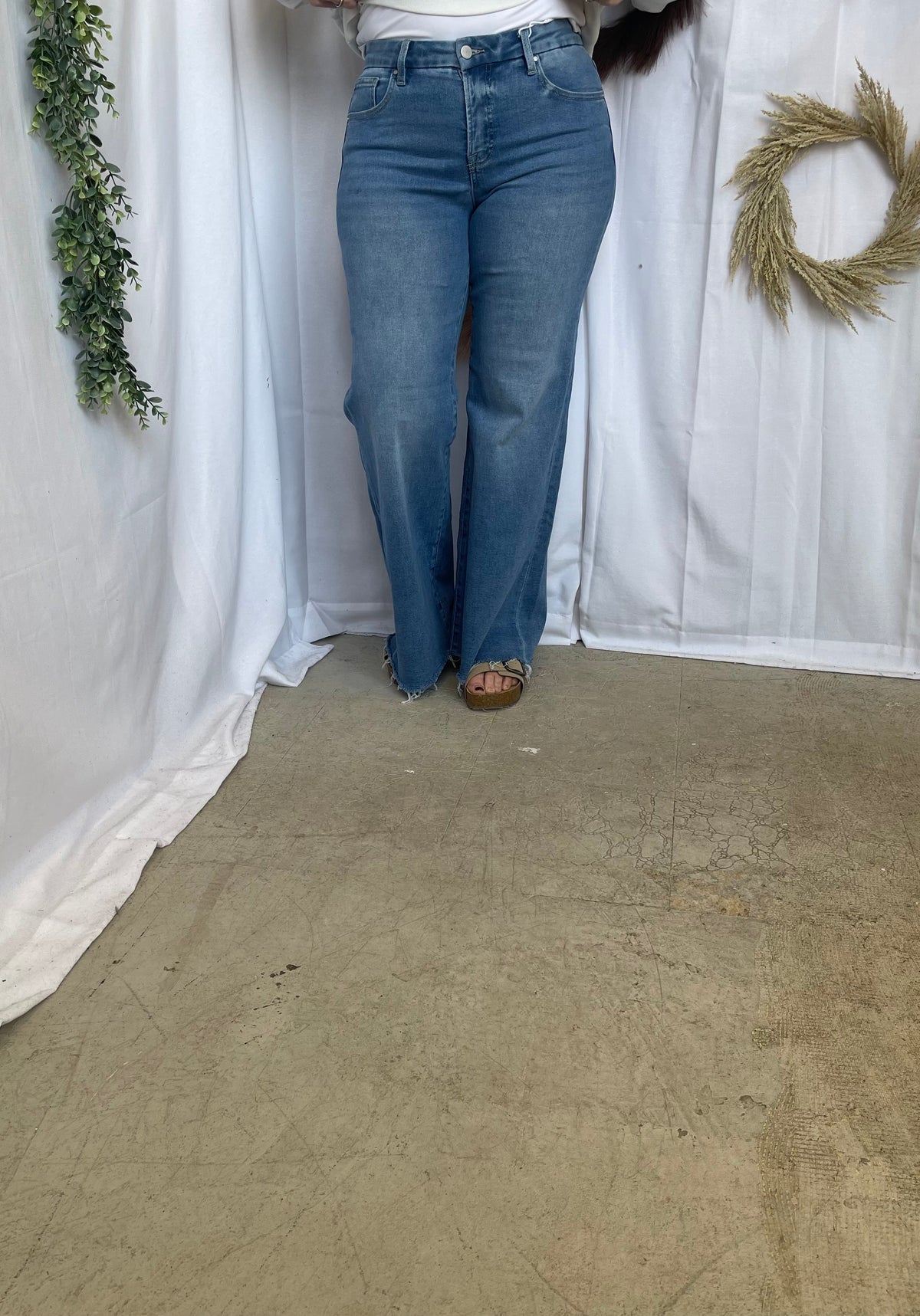 Risen Cindy Wide Leg Jeans-Jeans-risen-The Silo Boutique, Women's Fashion Boutique Located in Warren and Grand Forks North Dakota