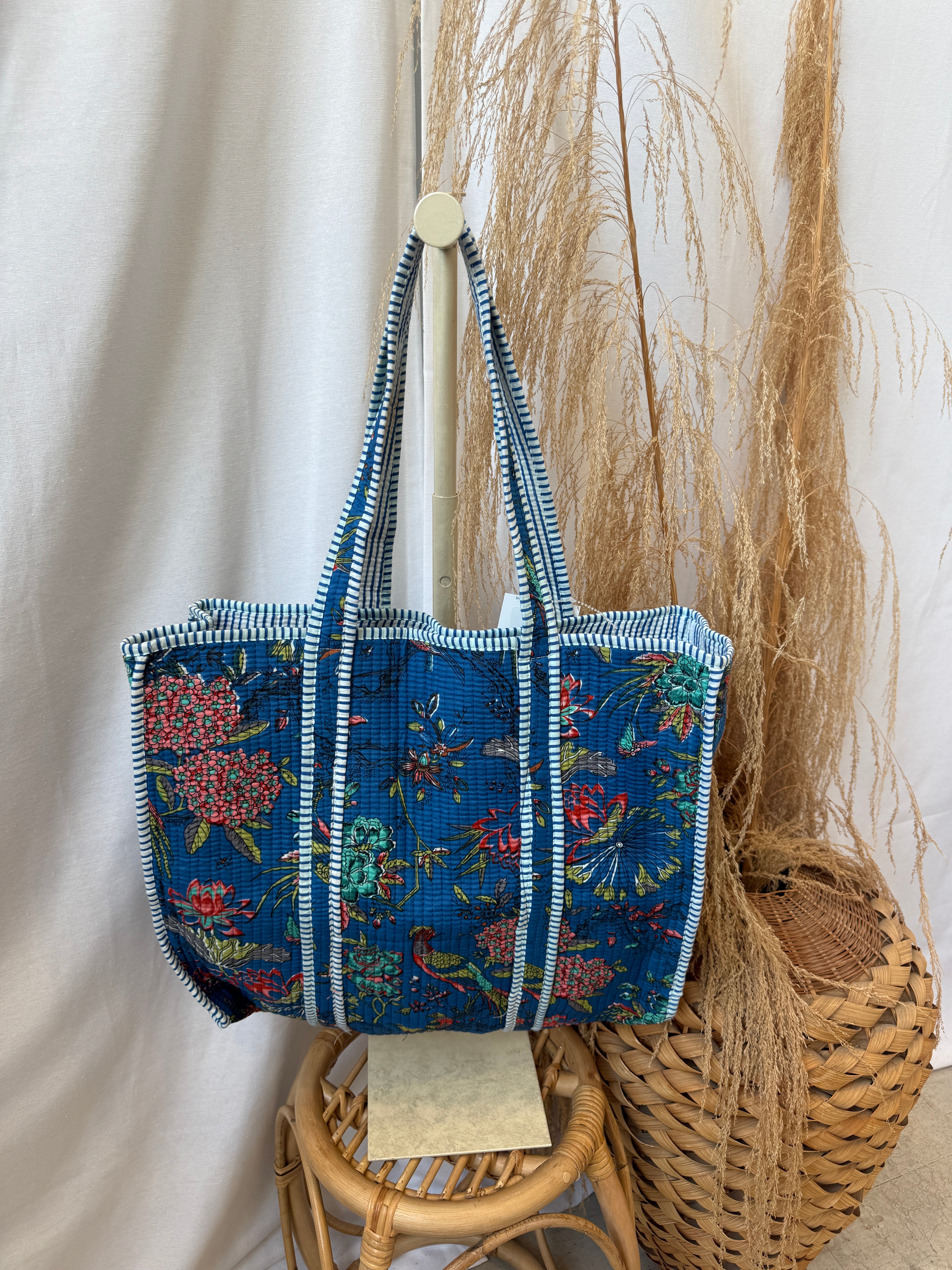 Quilted Bag-Blue Bird Print-Purses-faire-The Silo Boutique, Women's Fashion Boutique Located in Warren and Grand Forks North Dakota