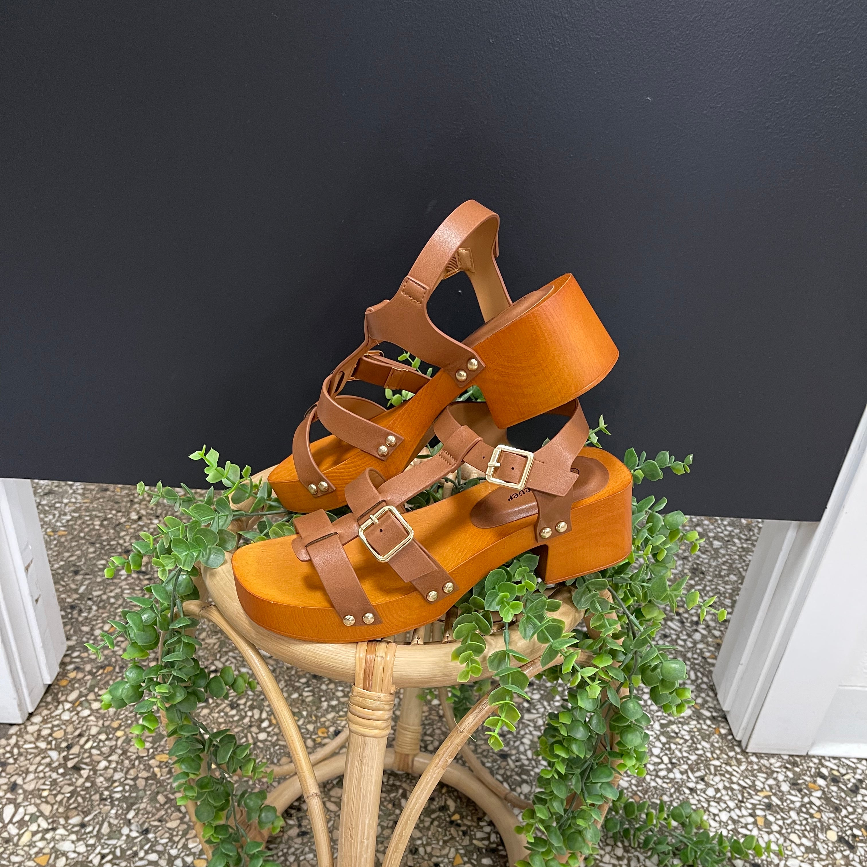 Forever Mabli Sandal-Sandals-Forever Link-The Silo Boutique, Women's Fashion Boutique Located in Warren and Grand Forks North Dakota