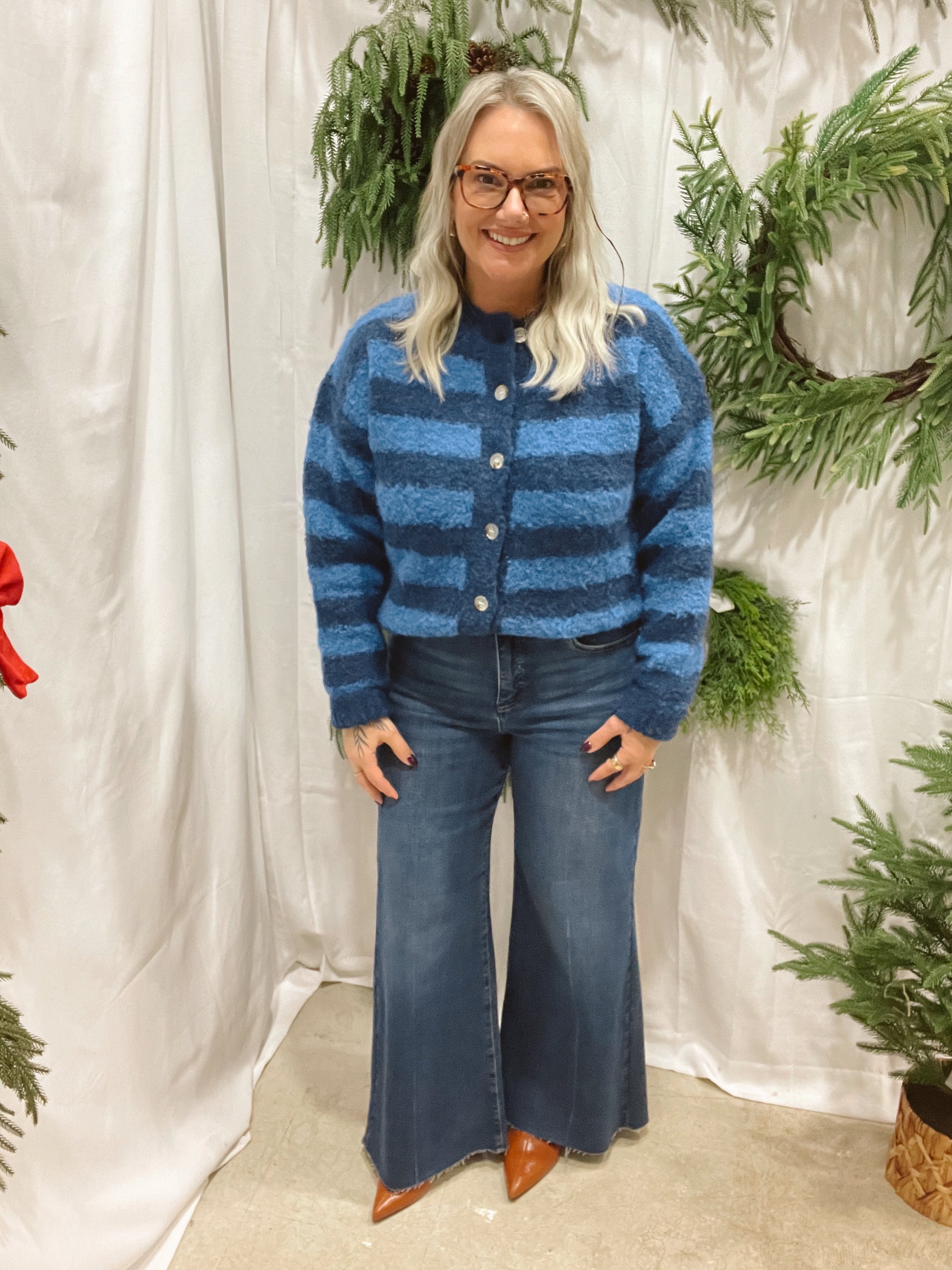 Risen Wide Leg Palazzo Jeans-Jeans-risen-The Silo Boutique, Women's Fashion Boutique Located in Warren and Grand Forks North Dakota