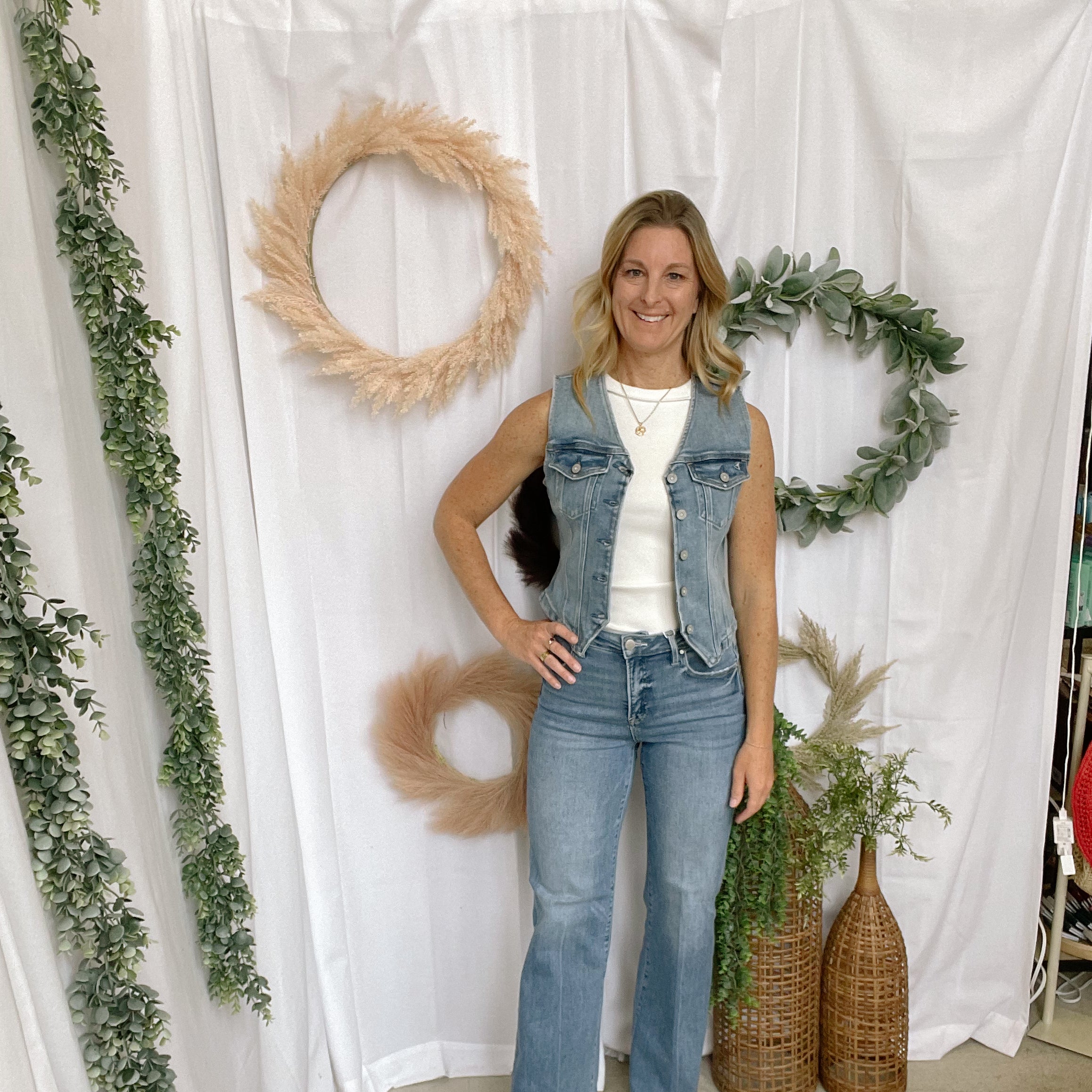 Risen Perfect Flare Jeans-Jeans-risen-The Silo Boutique, Women's Fashion Boutique Located in Warren and Grand Forks North Dakota