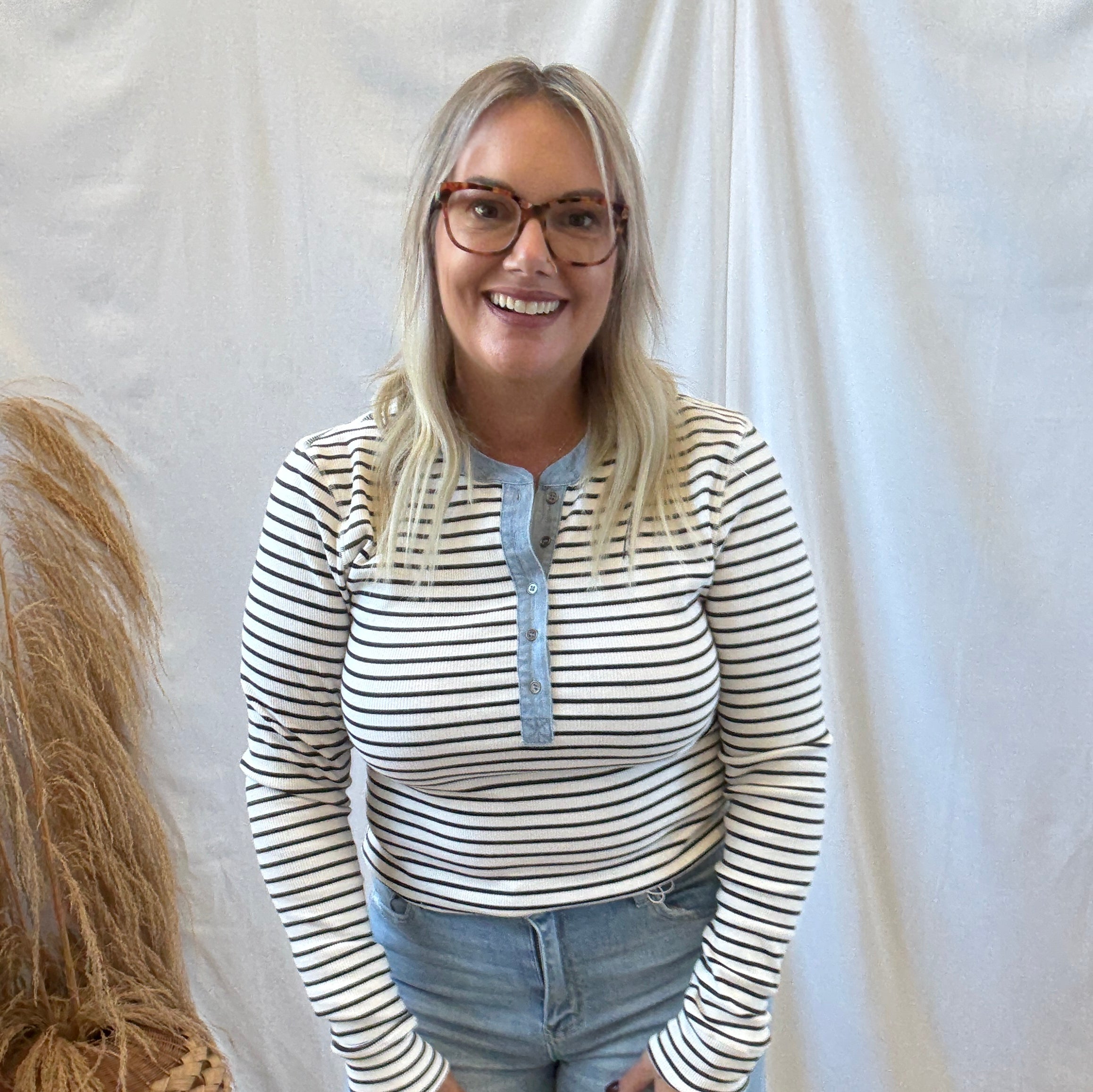 Off White Snow Long Sleeve Stripe Top-Long Sleeve Tops-eesome-The Silo Boutique, Women's Fashion Boutique Located in Warren and Grand Forks North Dakota