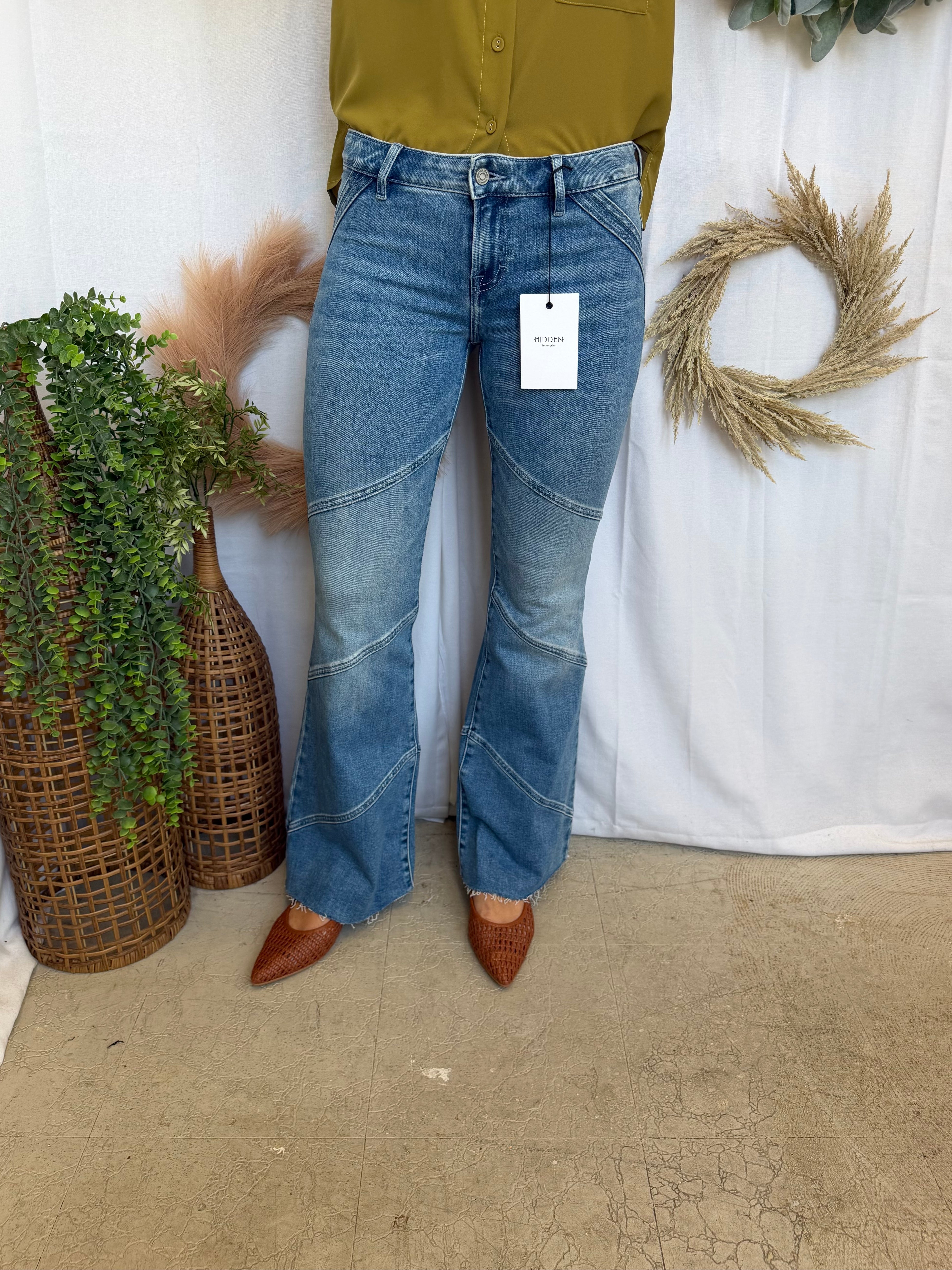 Hidden Fashion Flare Jeans-Jeans-Hidden-The Silo Boutique, Women's Fashion Boutique Located in Warren and Grand Forks North Dakota