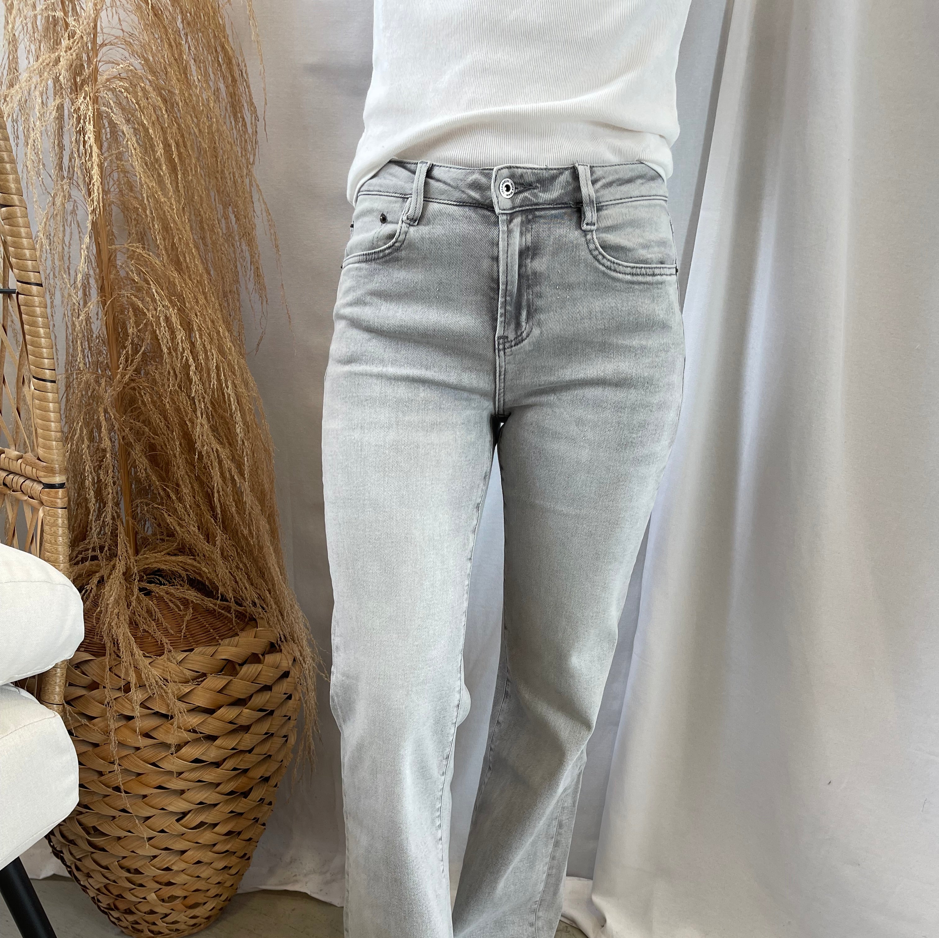 Mica Wide Leg Platinum Grey Jeans-Jeans-mica-The Silo Boutique, Women's Fashion Boutique Located in Warren and Grand Forks North Dakota