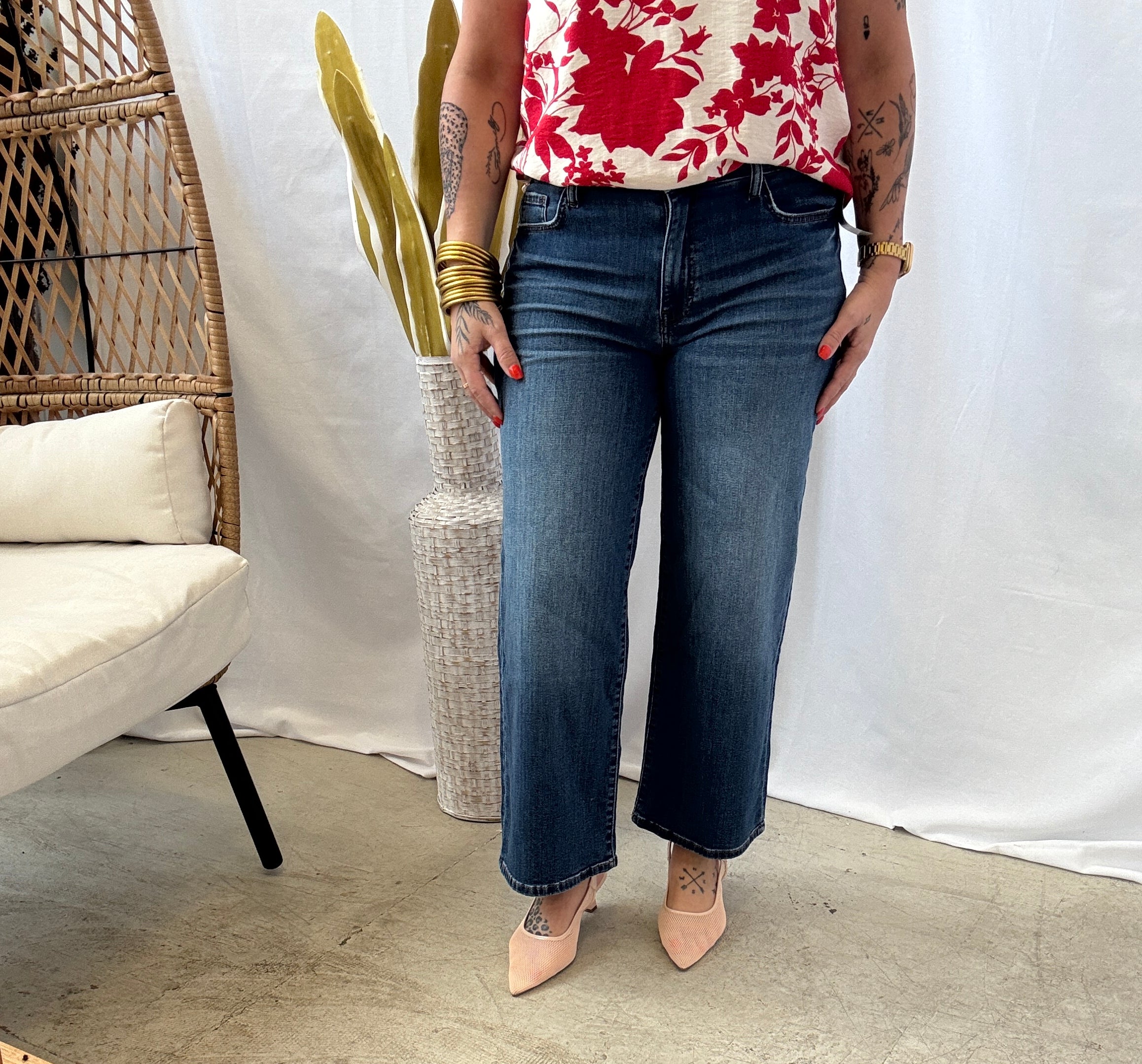 Kut Charlotte High Rise Wide Leg Jeans-Final Sale-Jeans-Kut-The Silo Boutique, Women's Fashion Boutique Located in Warren and Grand Forks North Dakota