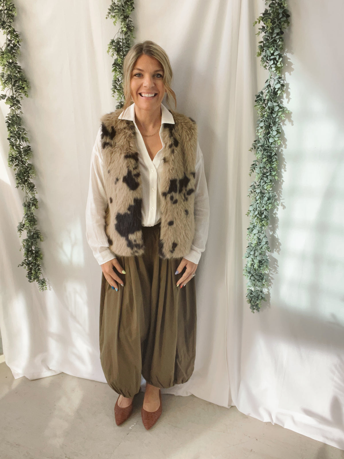 Dottie Balloon Pants-Olive-Pants-dottie-The Silo Boutique, Women's Fashion Boutique Located in Warren and Grand Forks North Dakota