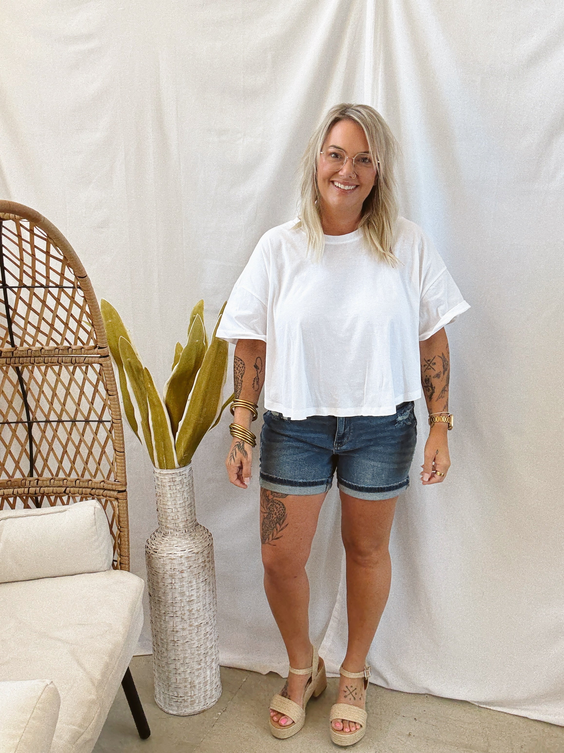 Zen Short Sleeve Crop Top-White-Short Sleeve Tops-Zenana-The Silo Boutique, Women's Fashion Boutique Located in Warren and Grand Forks North Dakota