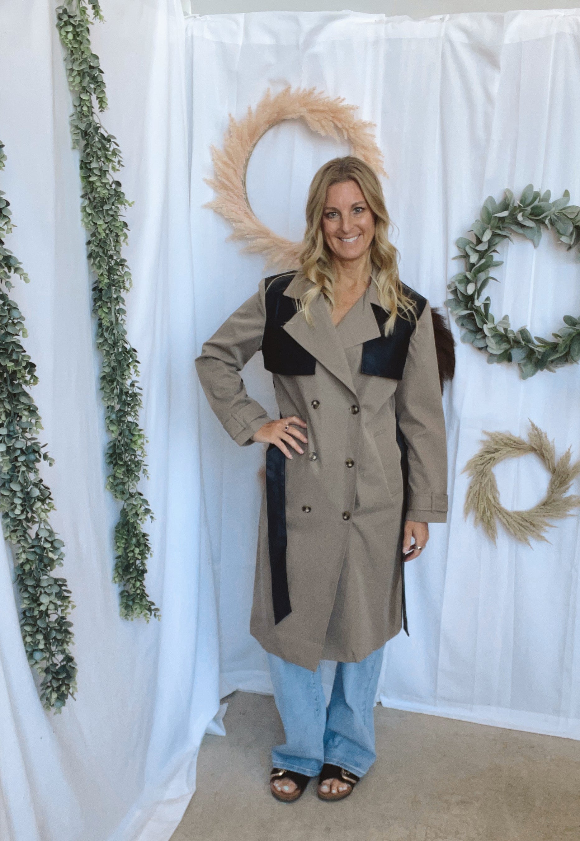 Ash Trench Coat-Coats & Jackets-curds-The Silo Boutique, Women's Fashion Boutique Located in Warren and Grand Forks North Dakota