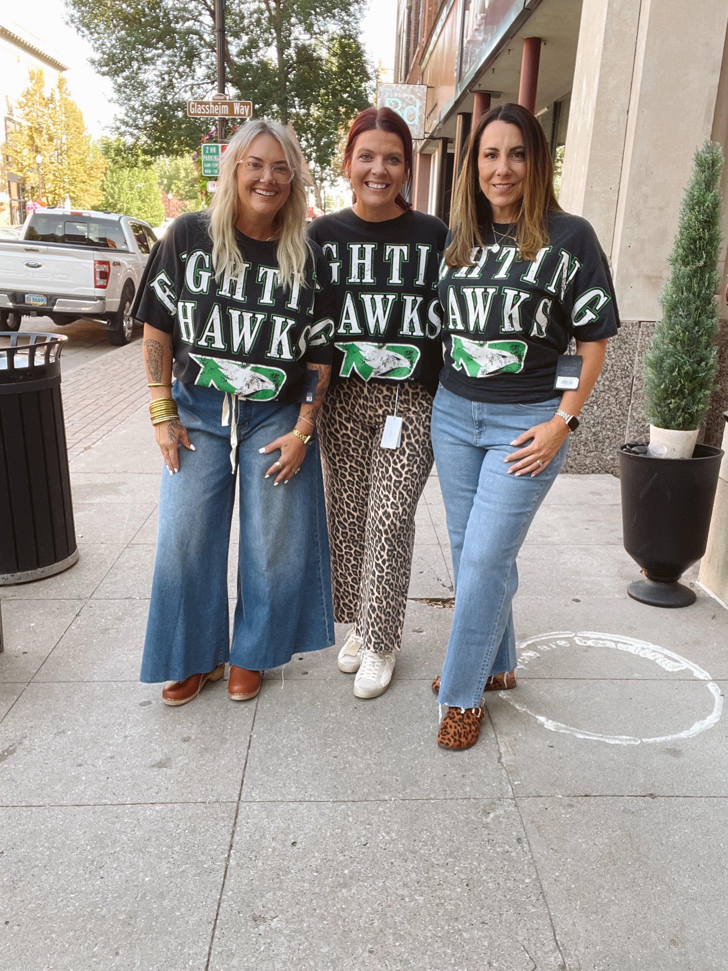 UND Southern Split Oversized Band Tee-Graphic Tees-gameday social-The Silo Boutique, Women's Fashion Boutique Located in Warren and Grand Forks North Dakota