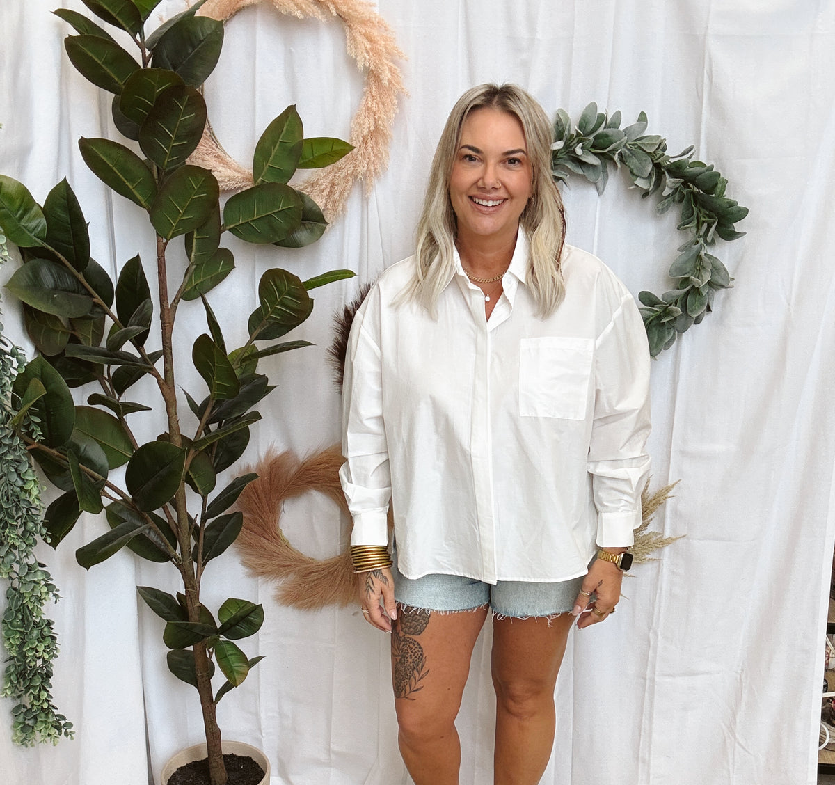 Elan Oversized Back Pleated Shirt-Long Sleeve Tops-elan-The Silo Boutique, Women's Fashion Boutique Located in Warren and Grand Forks North Dakota