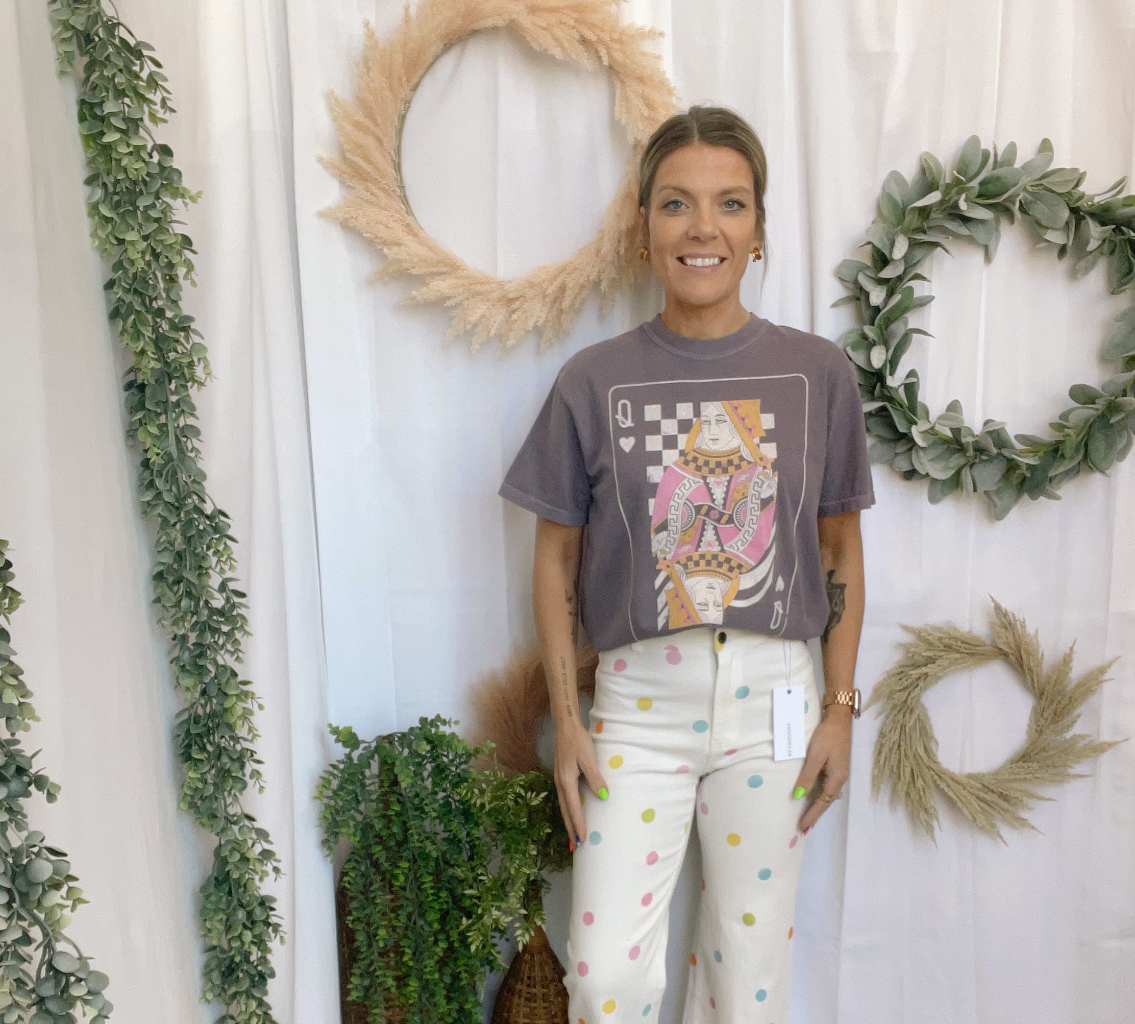Queen of Hearts Purple Tee-Graphic Tees-faire-The Silo Boutique, Women's Fashion Boutique Located in Warren and Grand Forks North Dakota