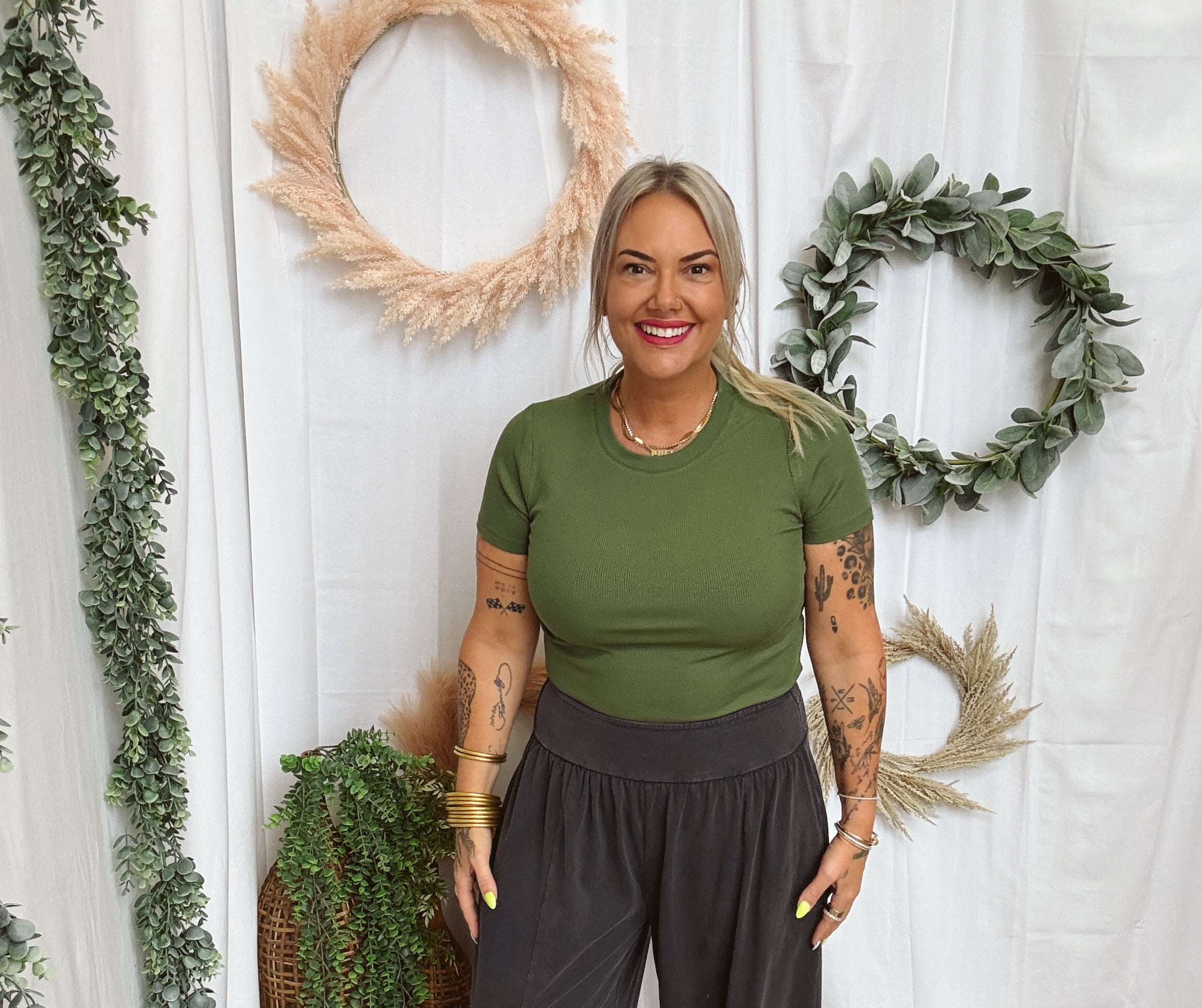 Mono B Essential Short Sleeve Top-Short Sleeve Tops-mono b-The Silo Boutique, Women's Fashion Boutique Located in Warren and Grand Forks North Dakota