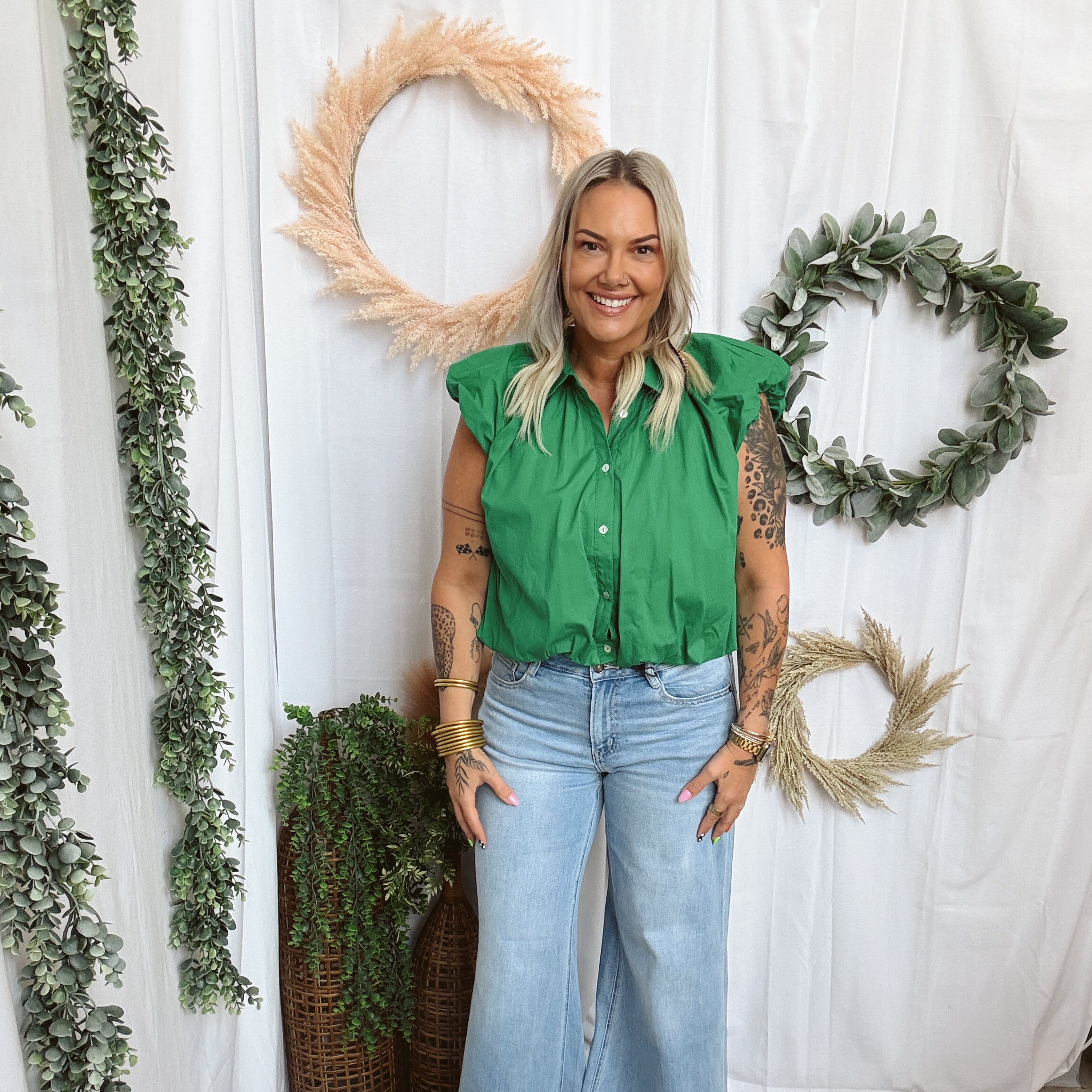 Mica Wide Leg Baggy Fit Jeans-Jeans-mica-The Silo Boutique, Women's Fashion Boutique Located in Warren and Grand Forks North Dakota