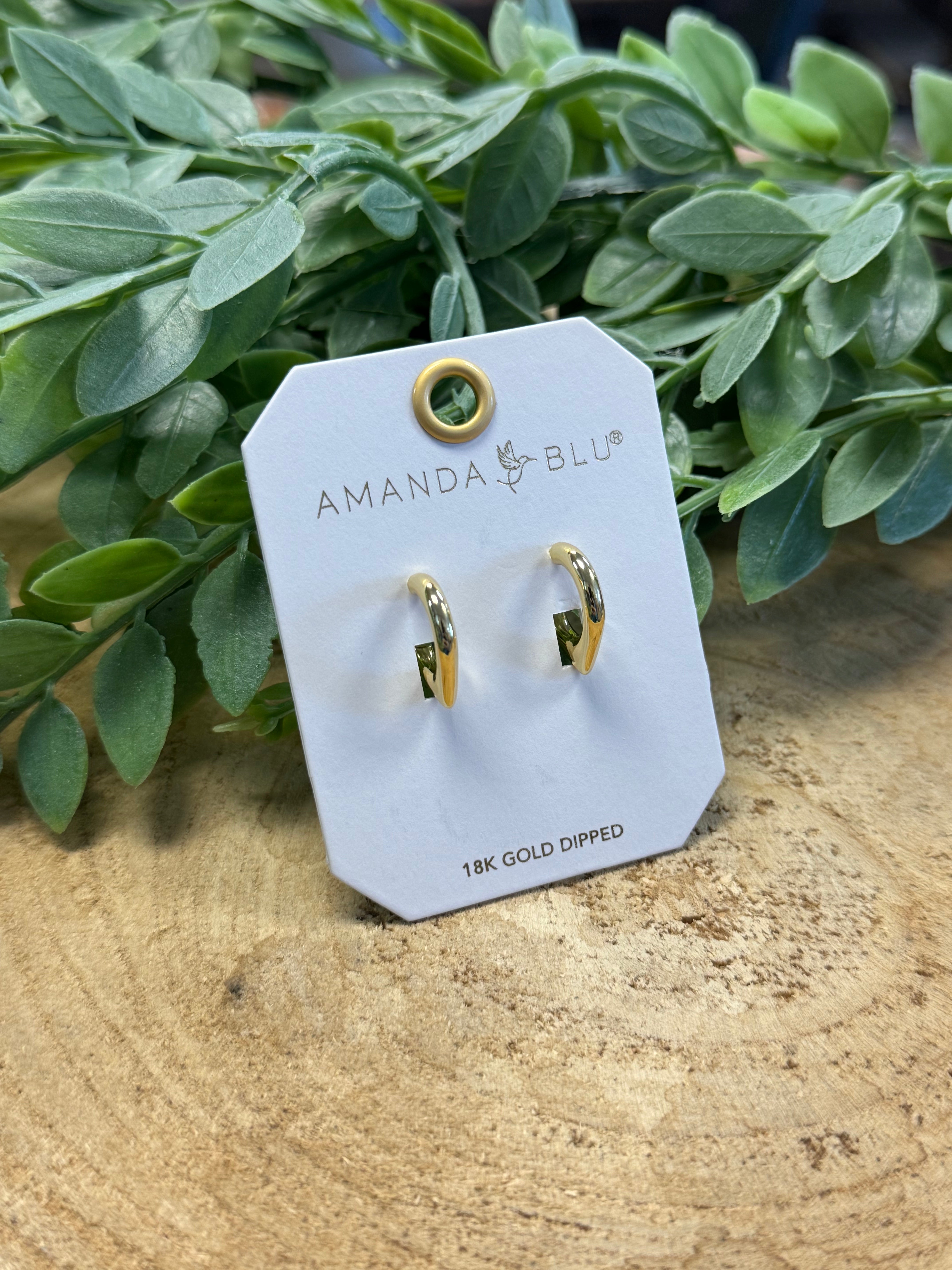 Siena Polished Corner Hoop Huggie-Amanda Blu-The Silo Boutique, Women's Fashion Boutique Located in Warren and Grand Forks North Dakota