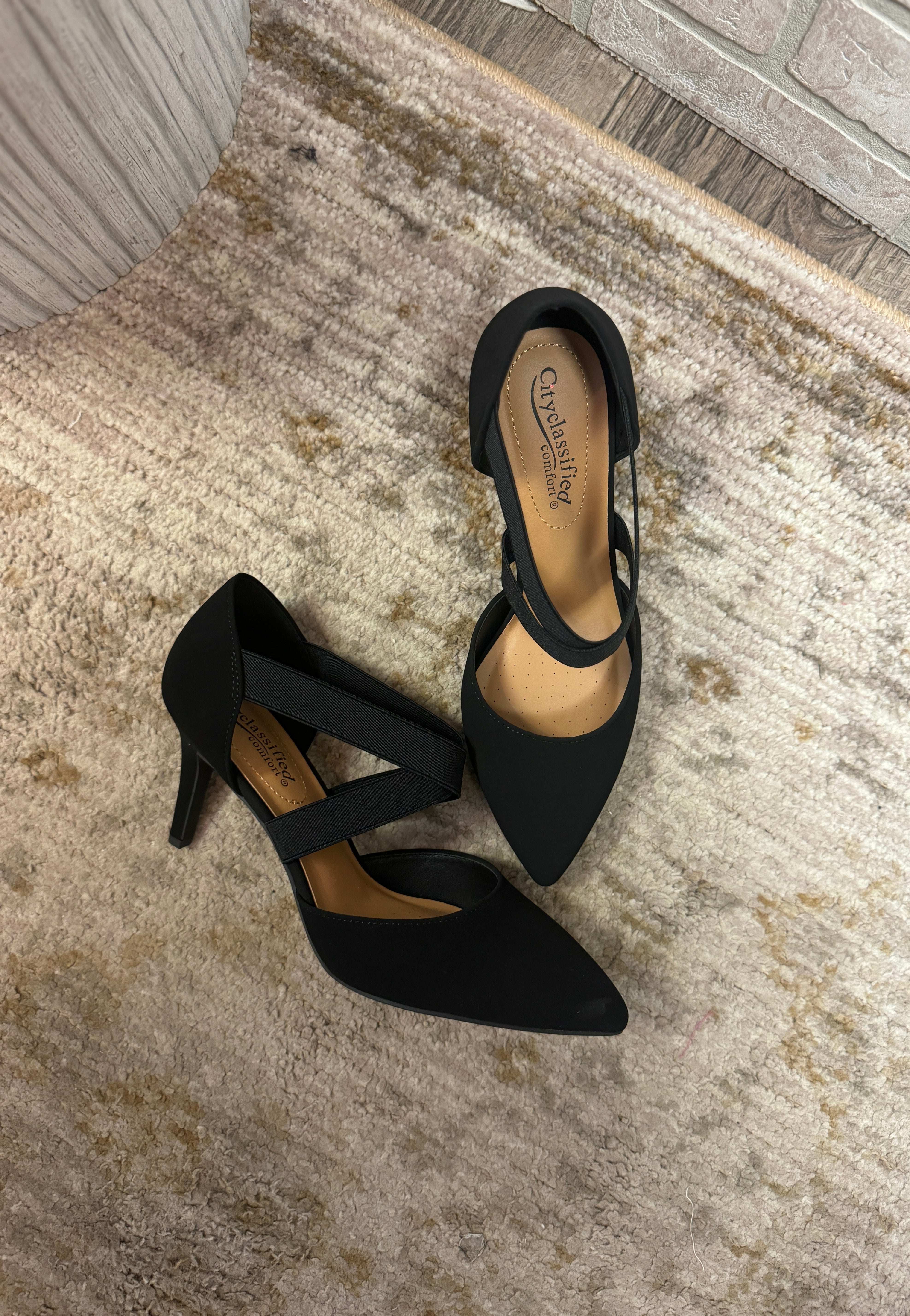 Soda Neal Black Heel Shoe-Heels-soda-The Silo Boutique, Women's Fashion Boutique Located in Warren and Grand Forks North Dakota