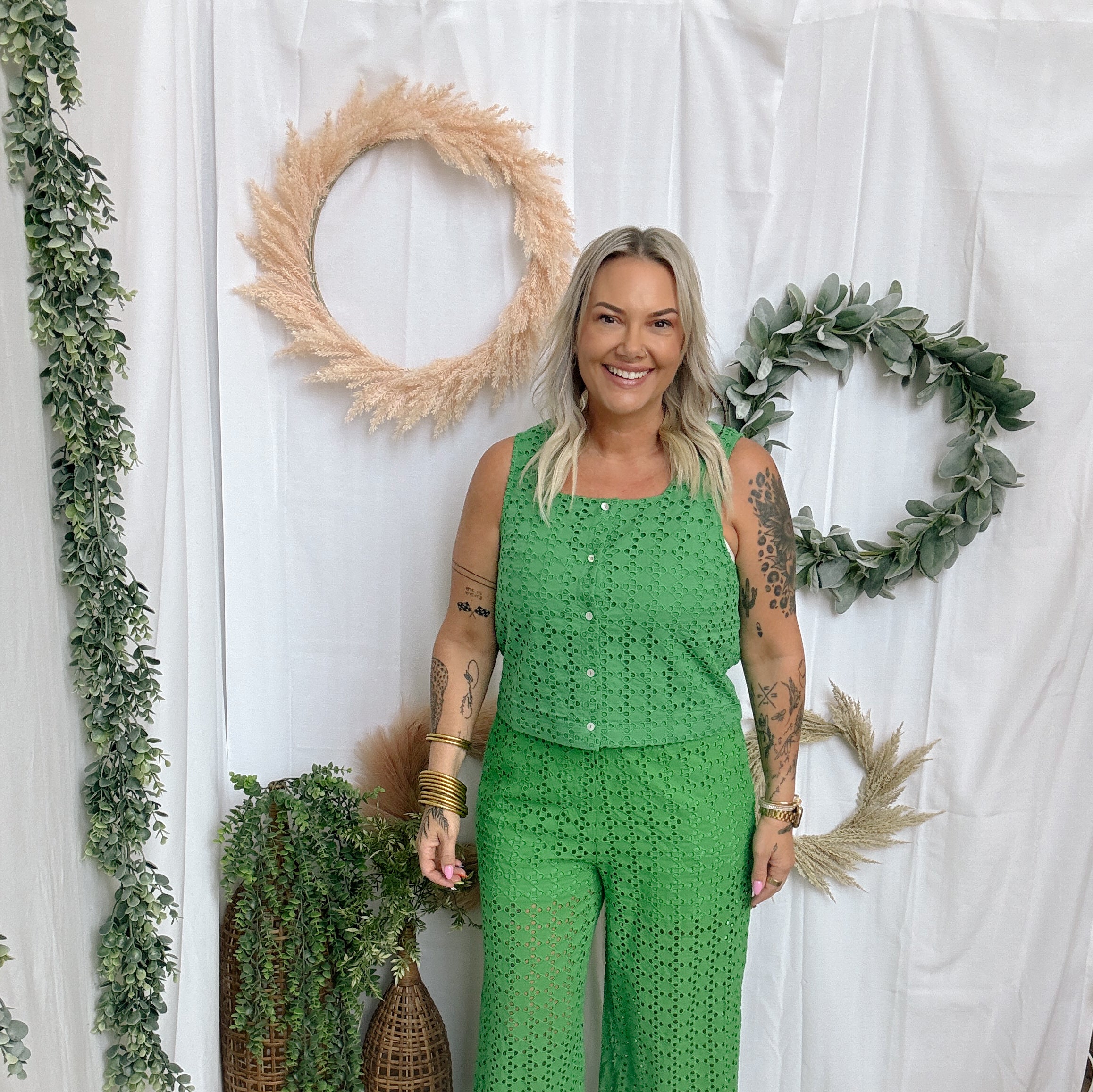 Eyelet Pants-Green-Pants-entro-The Silo Boutique, Women's Fashion Boutique Located in Warren and Grand Forks North Dakota