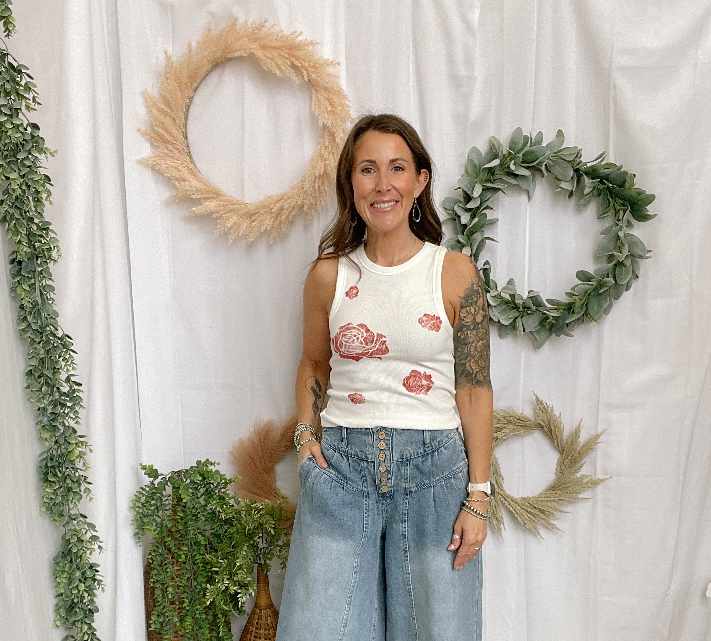 Denim Button Fly Crop Pants-Pants-eesome-The Silo Boutique, Women's Fashion Boutique Located in Warren and Grand Forks North Dakota