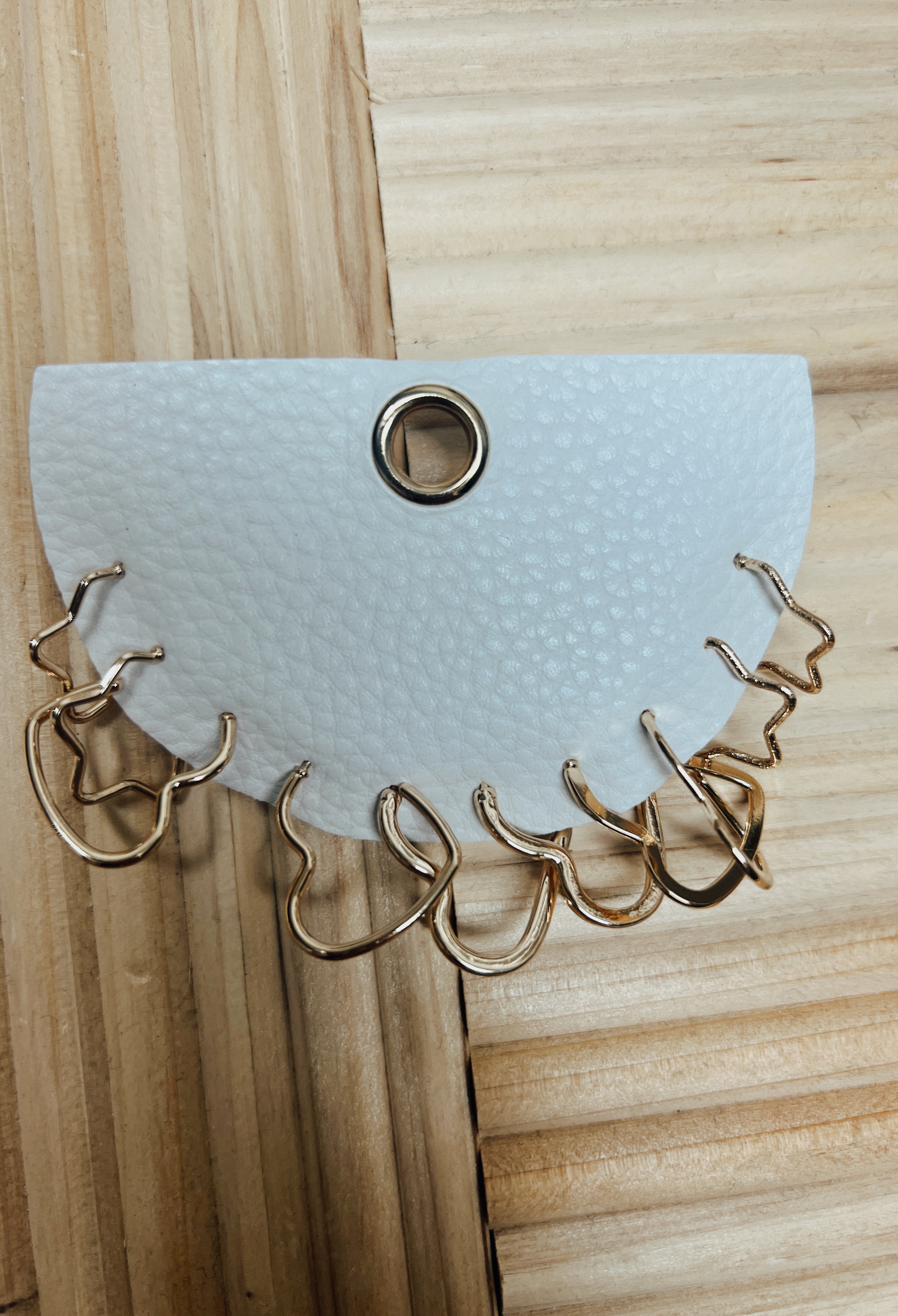 Heart Earrings-Earrings-Fame-The Silo Boutique, Women's Fashion Boutique Located in Warren and Grand Forks North Dakota