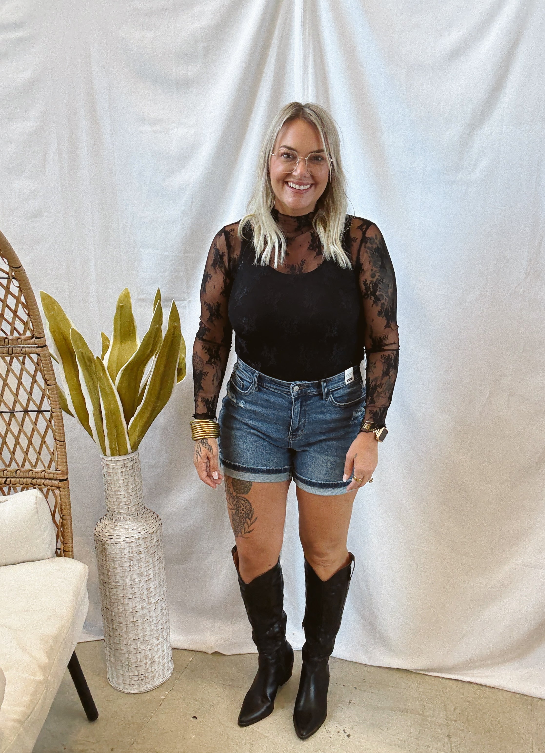 Rose Black Lace Top-Long Sleeve Tops-larose-The Silo Boutique, Women's Fashion Boutique Located in Warren and Grand Forks North Dakota