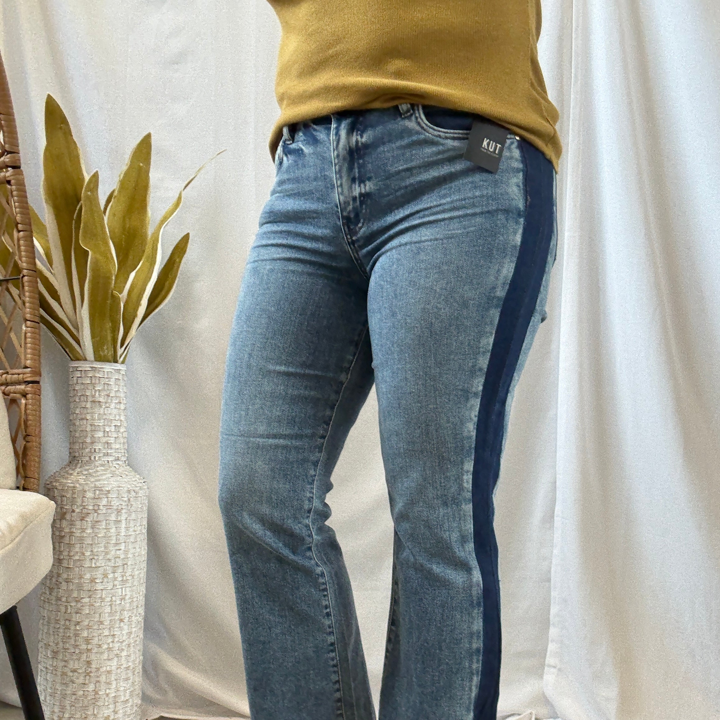 Kut Kelsey High Rise Ankle Flare Jeans-Jeans-Kut-The Silo Boutique, Women's Fashion Boutique Located in Warren and Grand Forks North Dakota