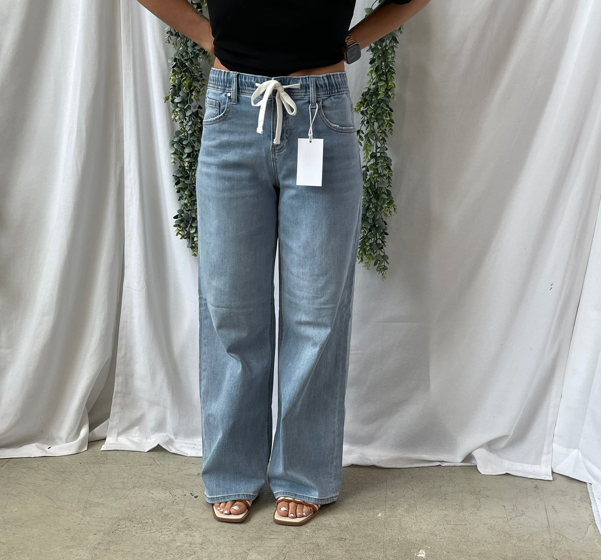 Risen Slouchy Wide Leg Drawstring Jeans-Jeans-risen-The Silo Boutique, Women's Fashion Boutique Located in Warren and Grand Forks North Dakota