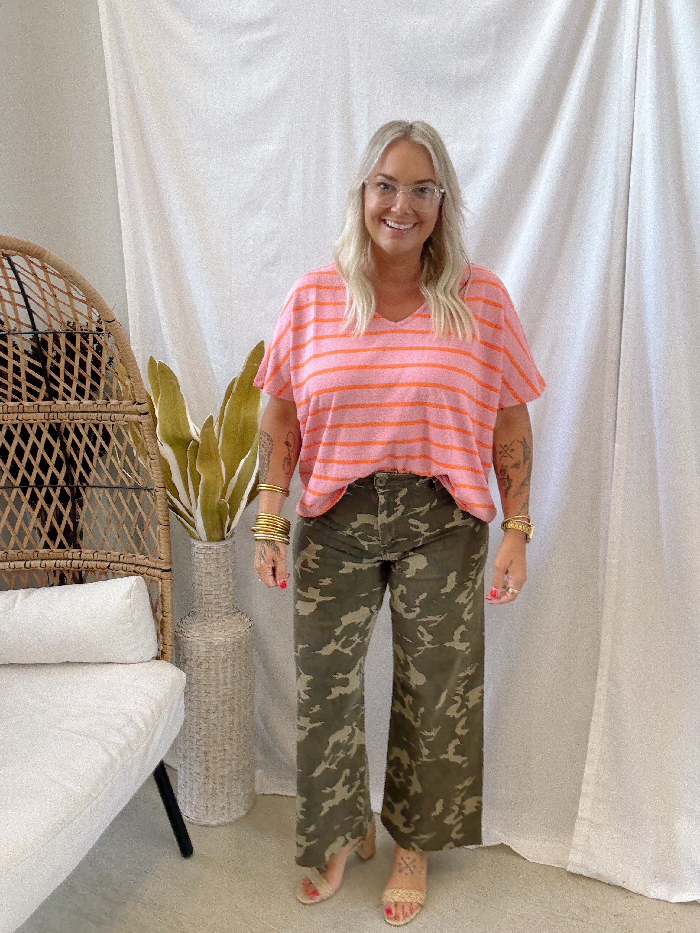 Stretch Camo Pants-Jeans-miou muse-The Silo Boutique, Women's Fashion Boutique Located in Warren and Grand Forks North Dakota