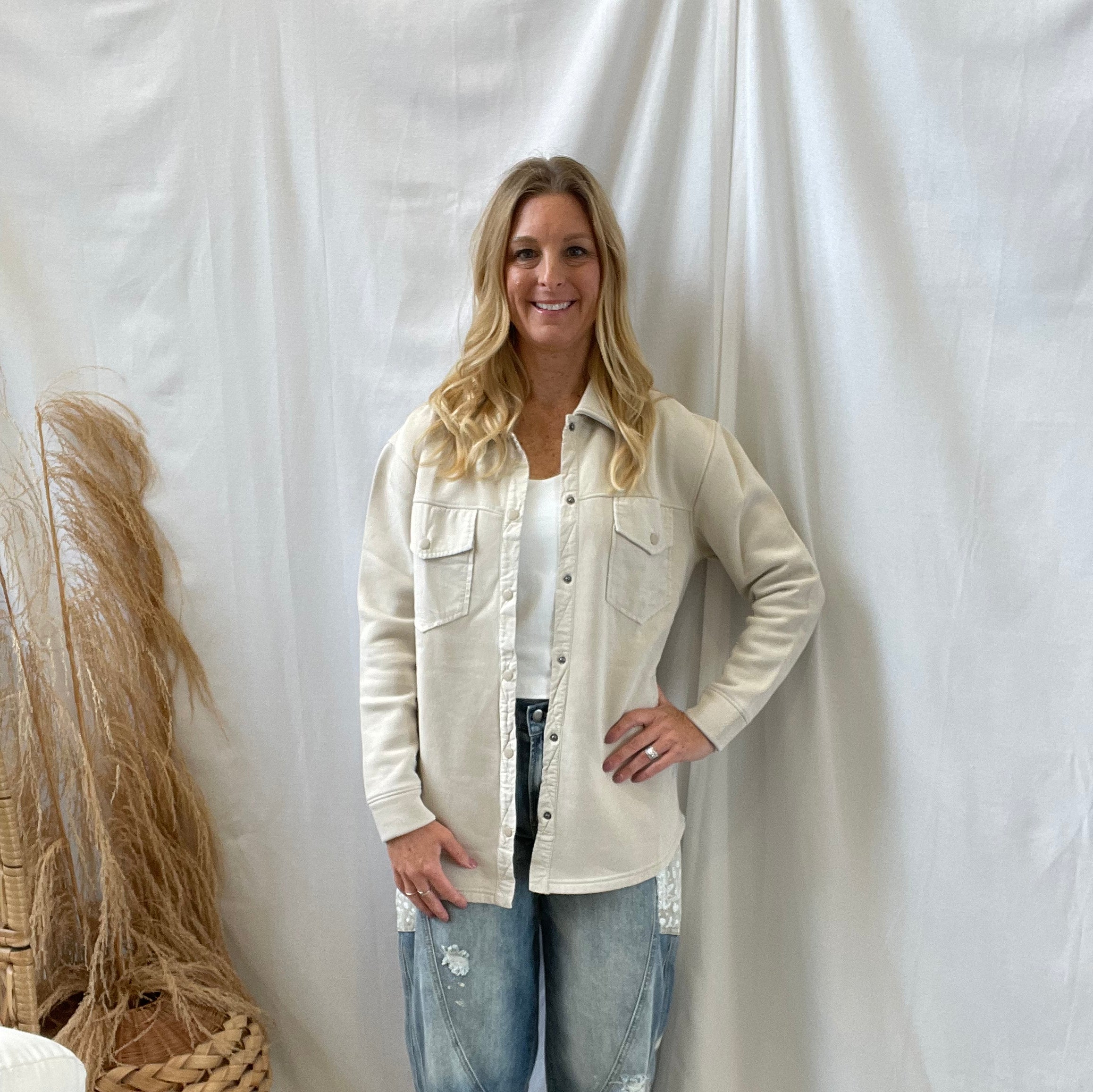 Oli & Hali Washed Pocket Pants-Pants-oli-The Silo Boutique, Women's Fashion Boutique Located in Warren and Grand Forks North Dakota