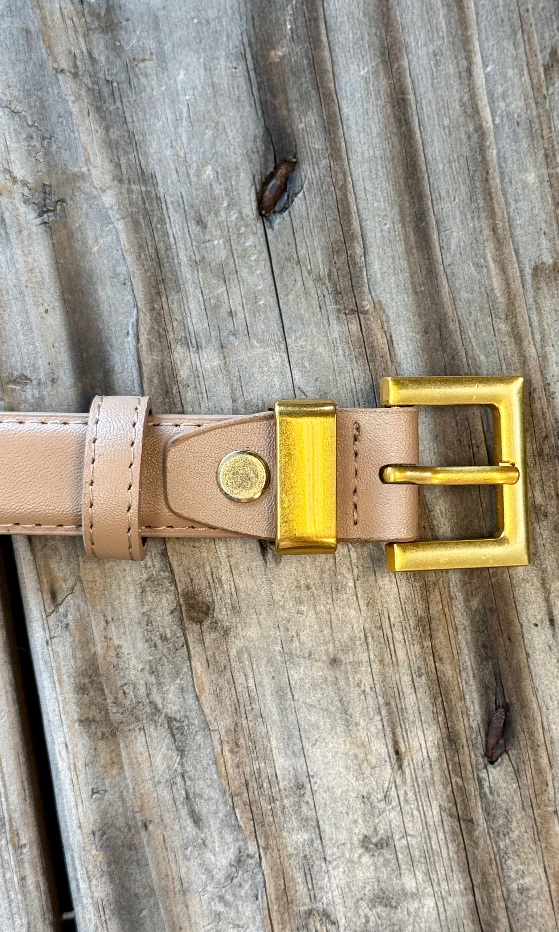 Tan Square Leather Belt-Belts-Fame-The Silo Boutique, Women's Fashion Boutique Located in Warren and Grand Forks North Dakota
