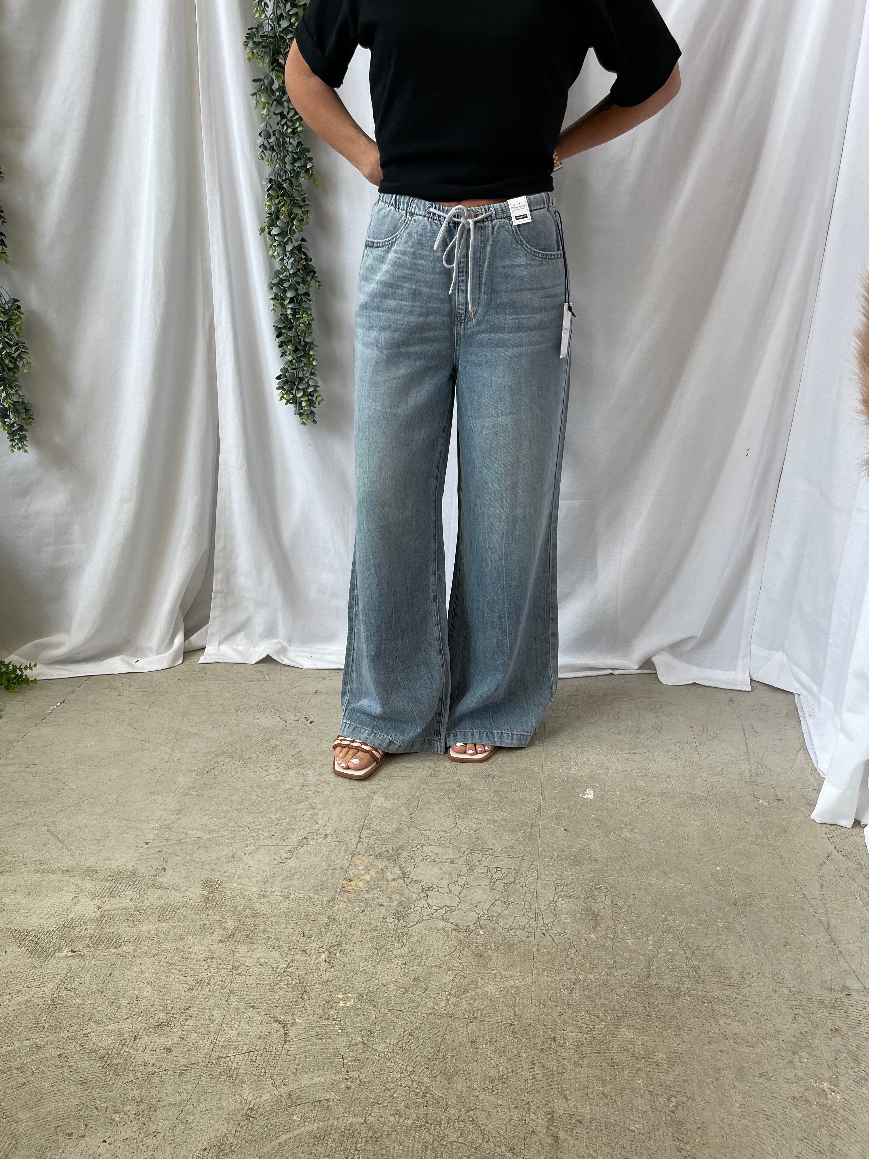 Judy Blue Palazzo Featherweight Jeans-Jeans-judy blue-The Silo Boutique, Women's Fashion Boutique Located in Warren and Grand Forks North Dakota