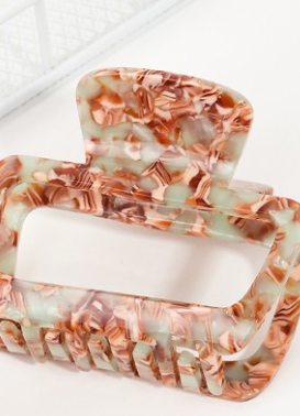 Cutout Hair Claw-Hair Accessories-Fame-The Silo Boutique, Women's Fashion Boutique Located in Warren and Grand Forks North Dakota