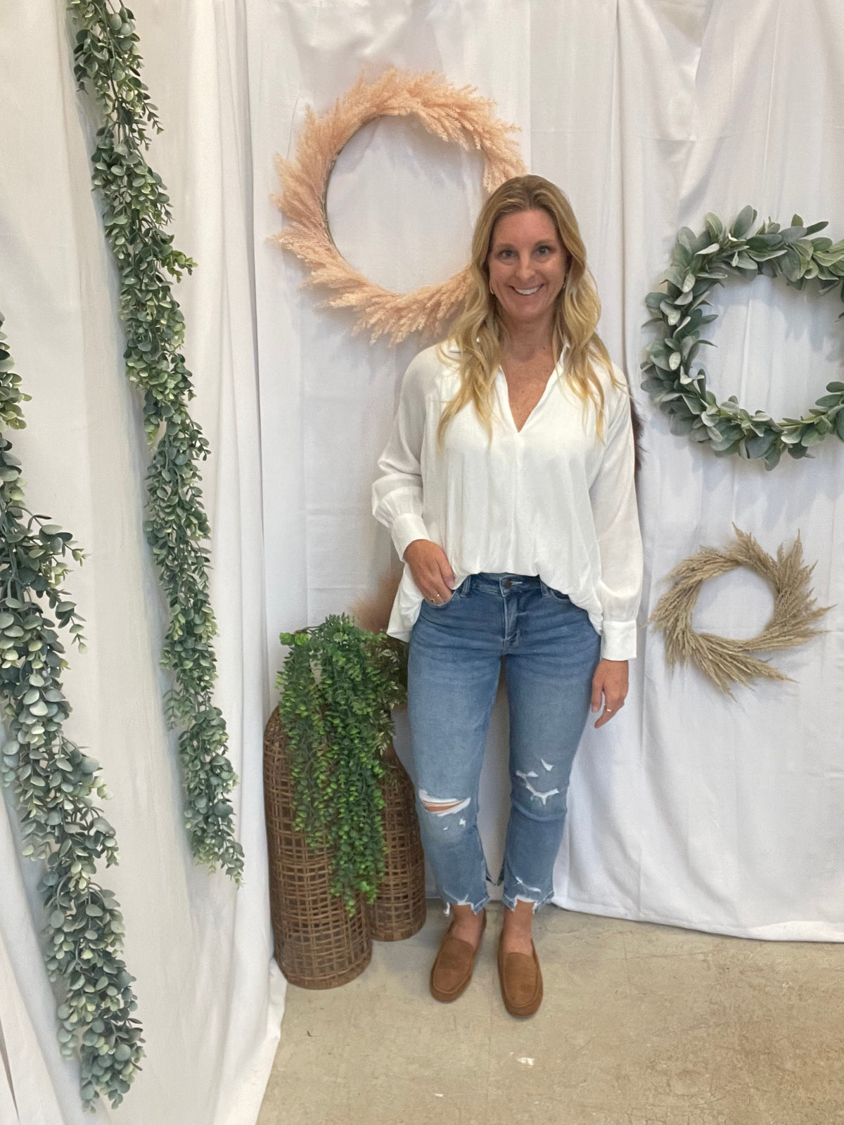 Mica Under The Table Slit Jeans-Jeans-mica-The Silo Boutique, Women's Fashion Boutique Located in Warren and Grand Forks North Dakota