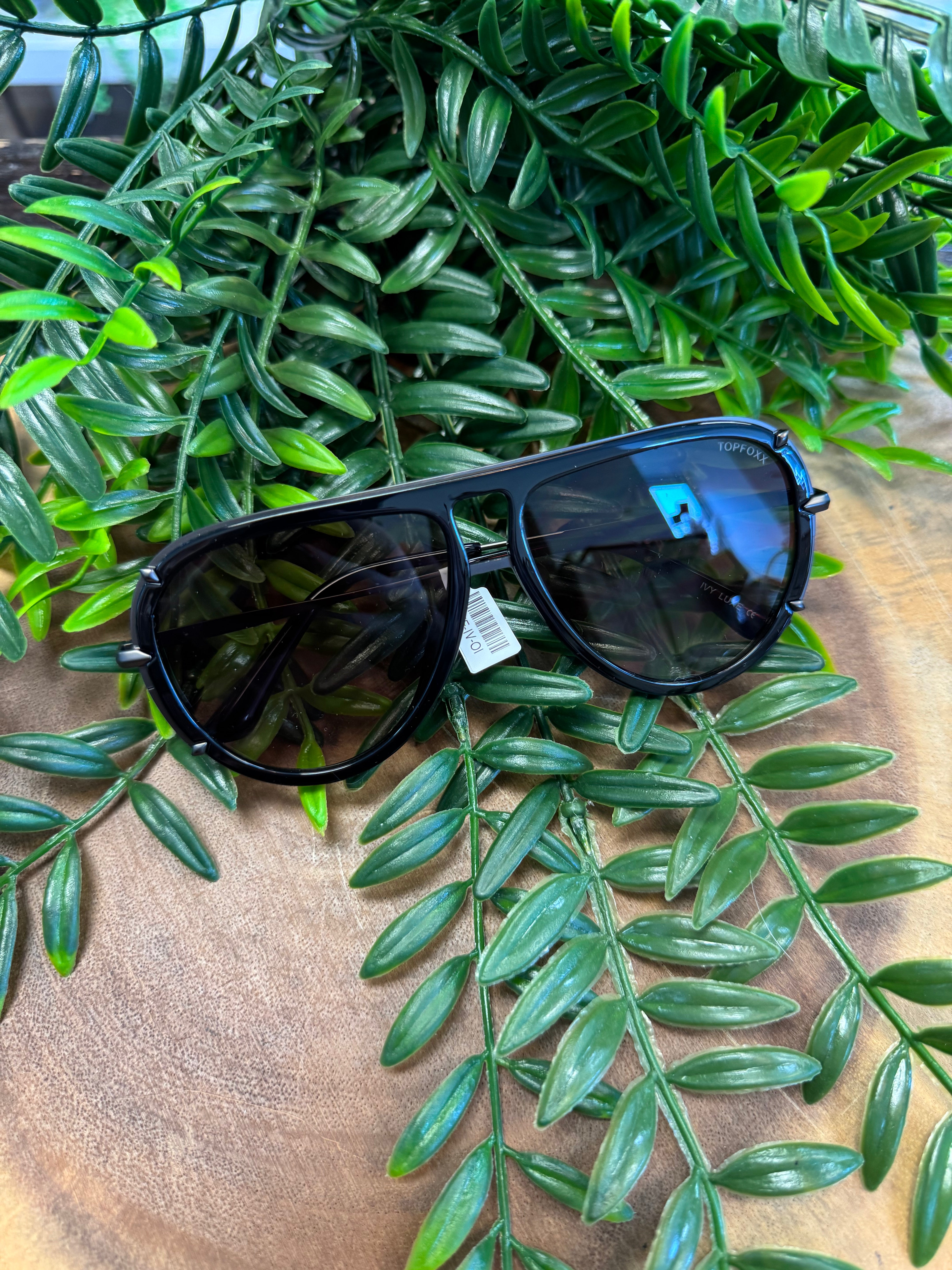 TopFoxx Ivy Olive Sunglasses-Sunglasses-topfoxx-The Silo Boutique, Women's Fashion Boutique Located in Warren and Grand Forks North Dakota