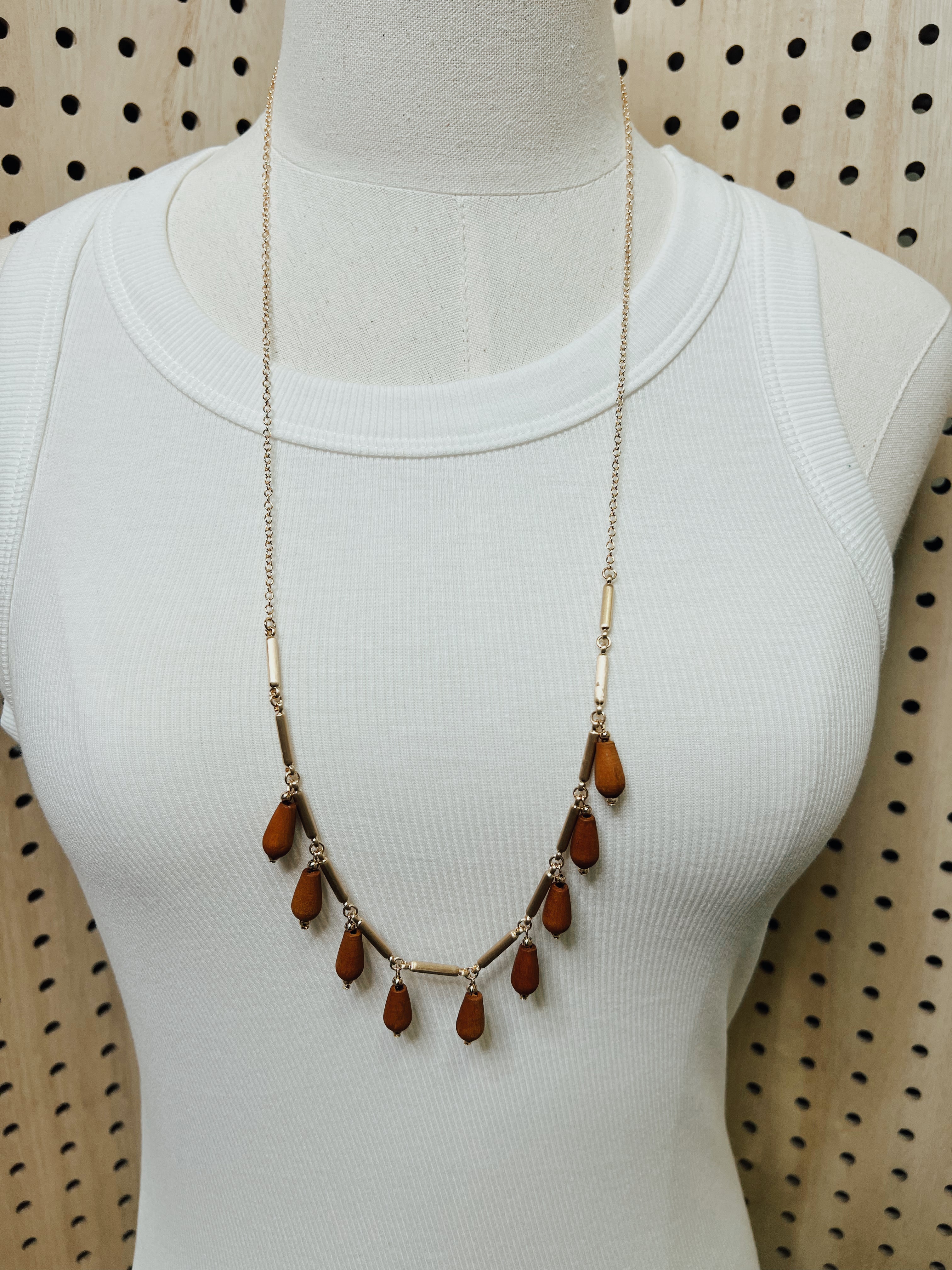 Brown Bead Drop Necklace-Final Sale-Necklaces-fame-The Silo Boutique, Women's Fashion Boutique Located in Warren and Grand Forks North Dakota