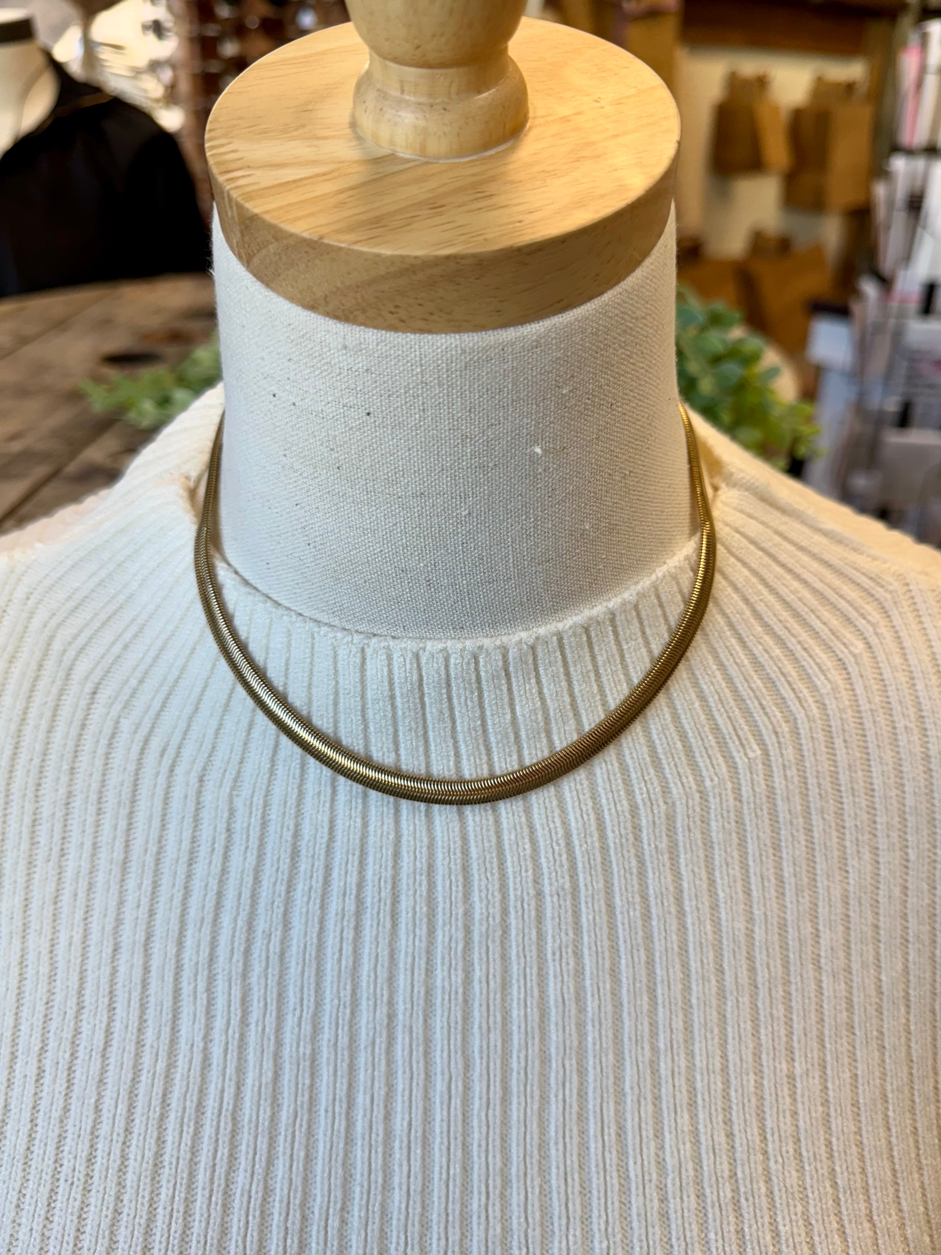 Tunic Gold Smooth Necklace-Necklaces-2unic-The Silo Boutique, Women's Fashion Boutique Located in Warren and Grand Forks North Dakota