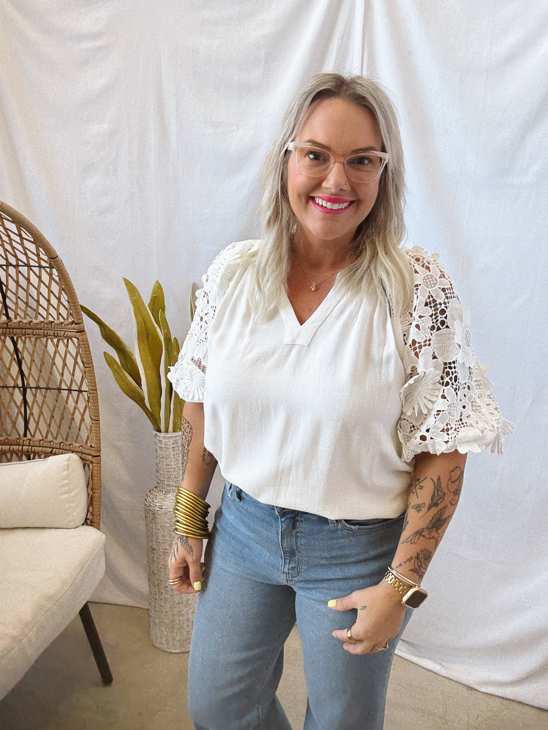 Linen and Lace Top-White-Short Sleeve Tops-Umgee-The Silo Boutique, Women's Fashion Boutique Located in Warren and Grand Forks North Dakota