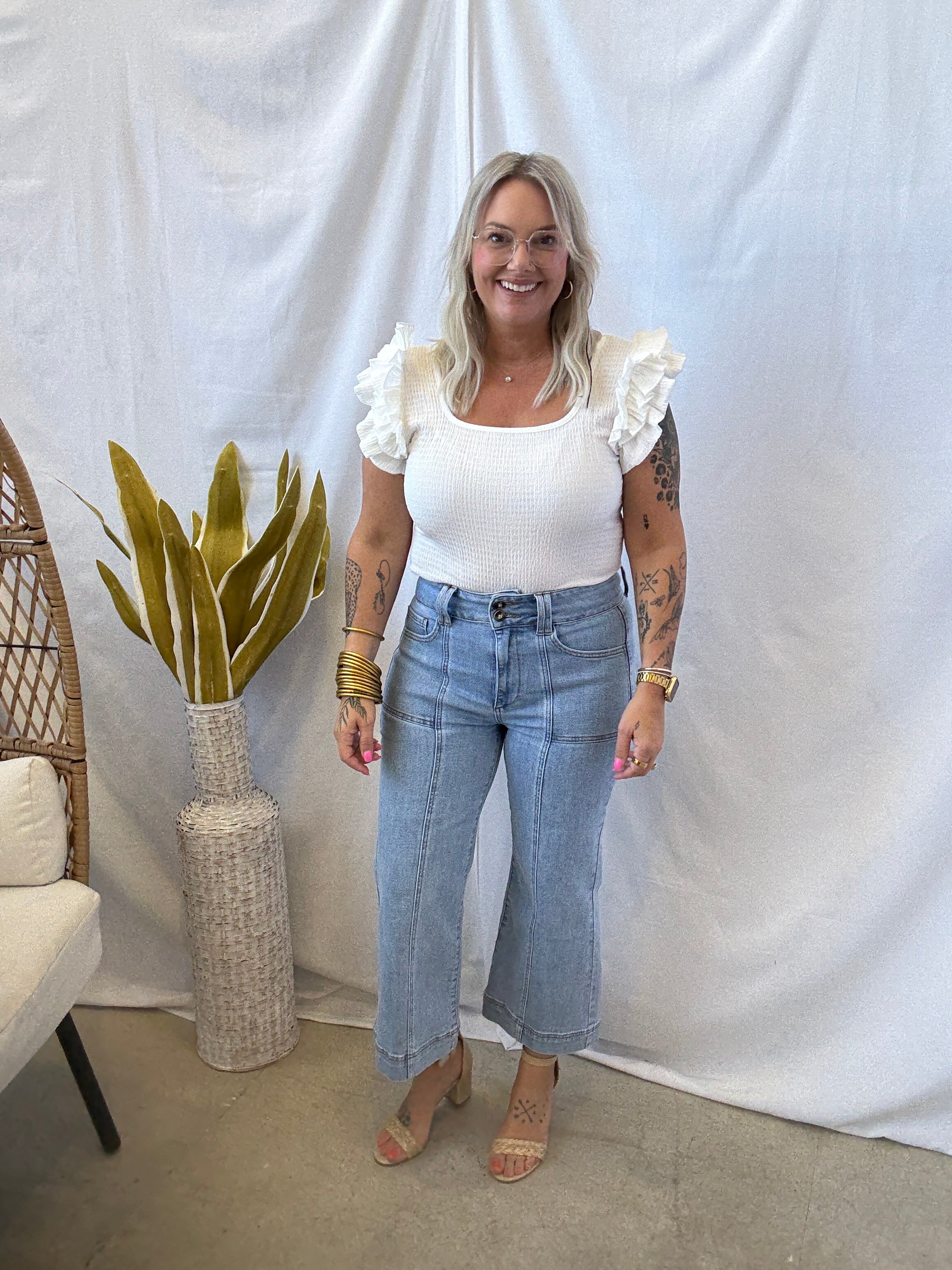 Mica French Light Jeans-Final Sale-Jeans-mica-The Silo Boutique, Women's Fashion Boutique Located in Warren and Grand Forks North Dakota