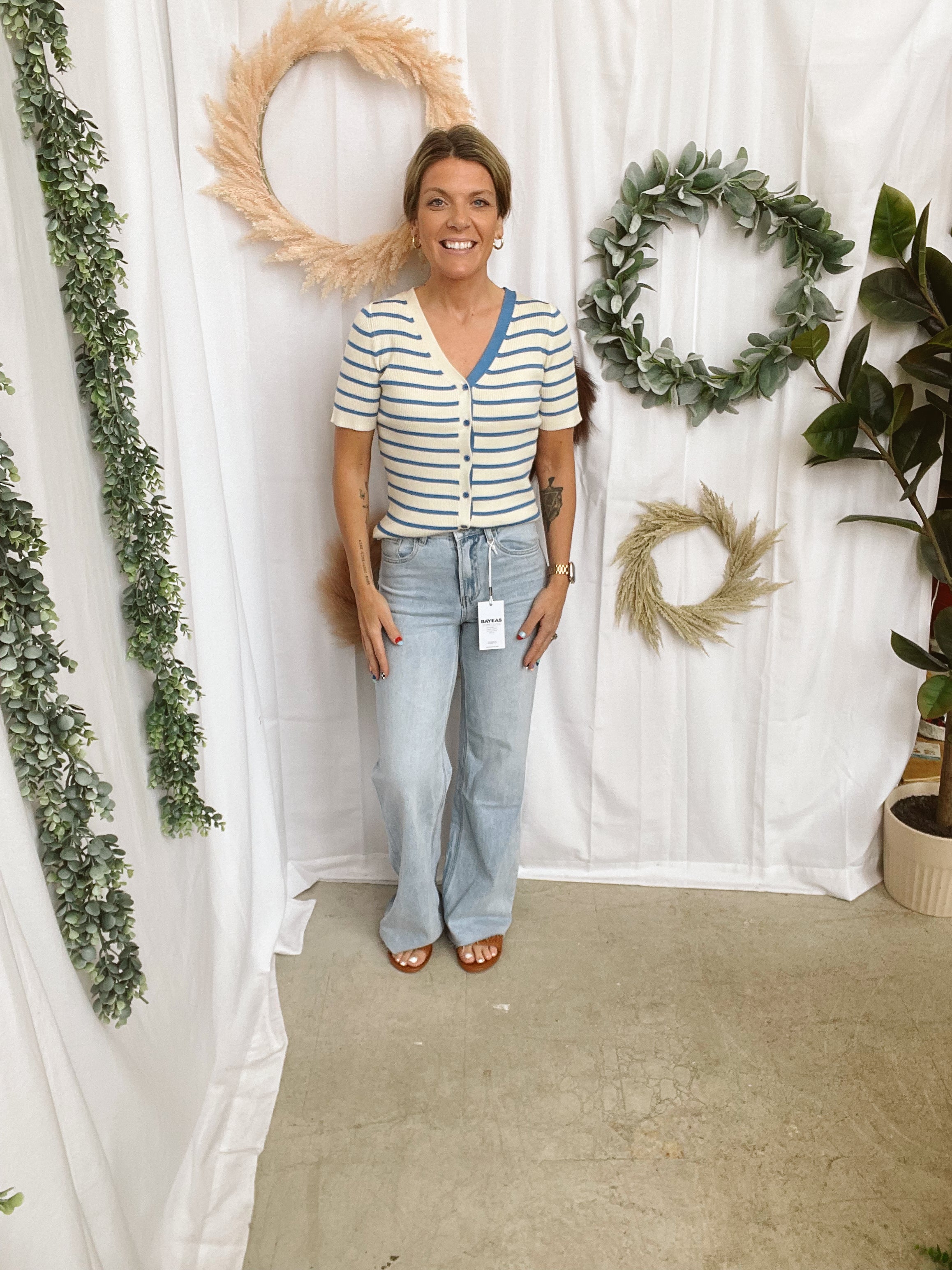 Bayeas Bella Wide Leg Jeans-Light Wash-Jeans-bayeas-The Silo Boutique, Women's Fashion Boutique Located in Warren and Grand Forks North Dakota