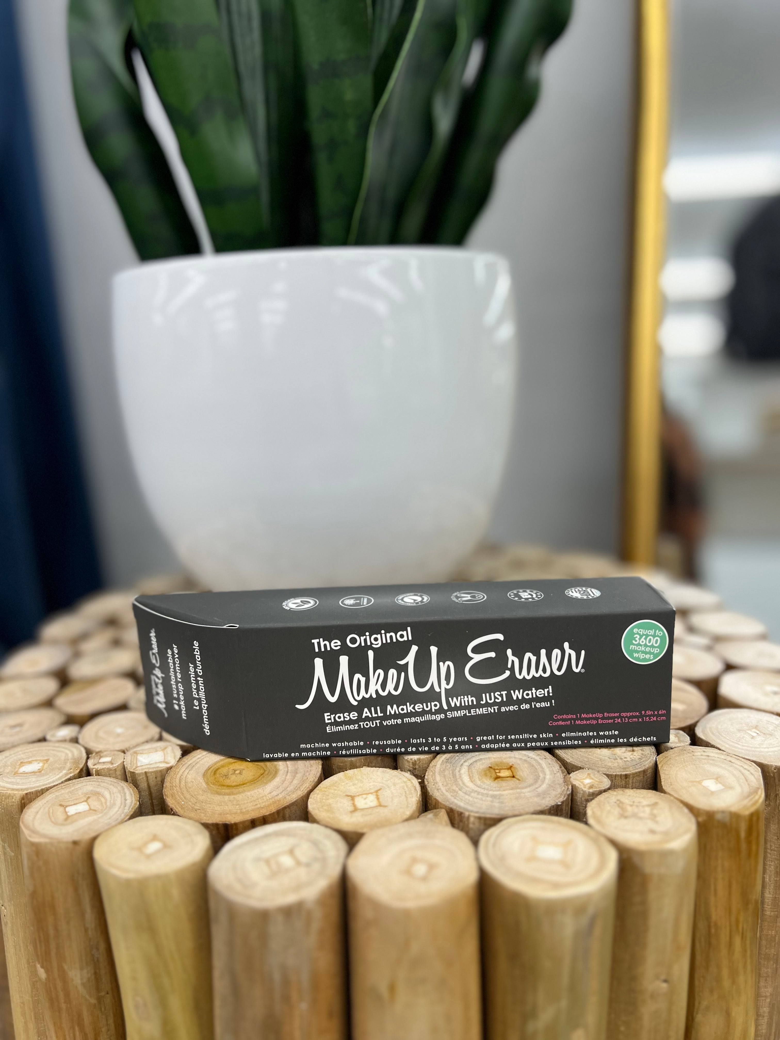 Luxe Size Make Up Eraser Cloth-Final Sale-Cosmetics-Make Up Eraser-The Silo Boutique, Women's Fashion Boutique Located in Warren and Grand Forks North Dakota