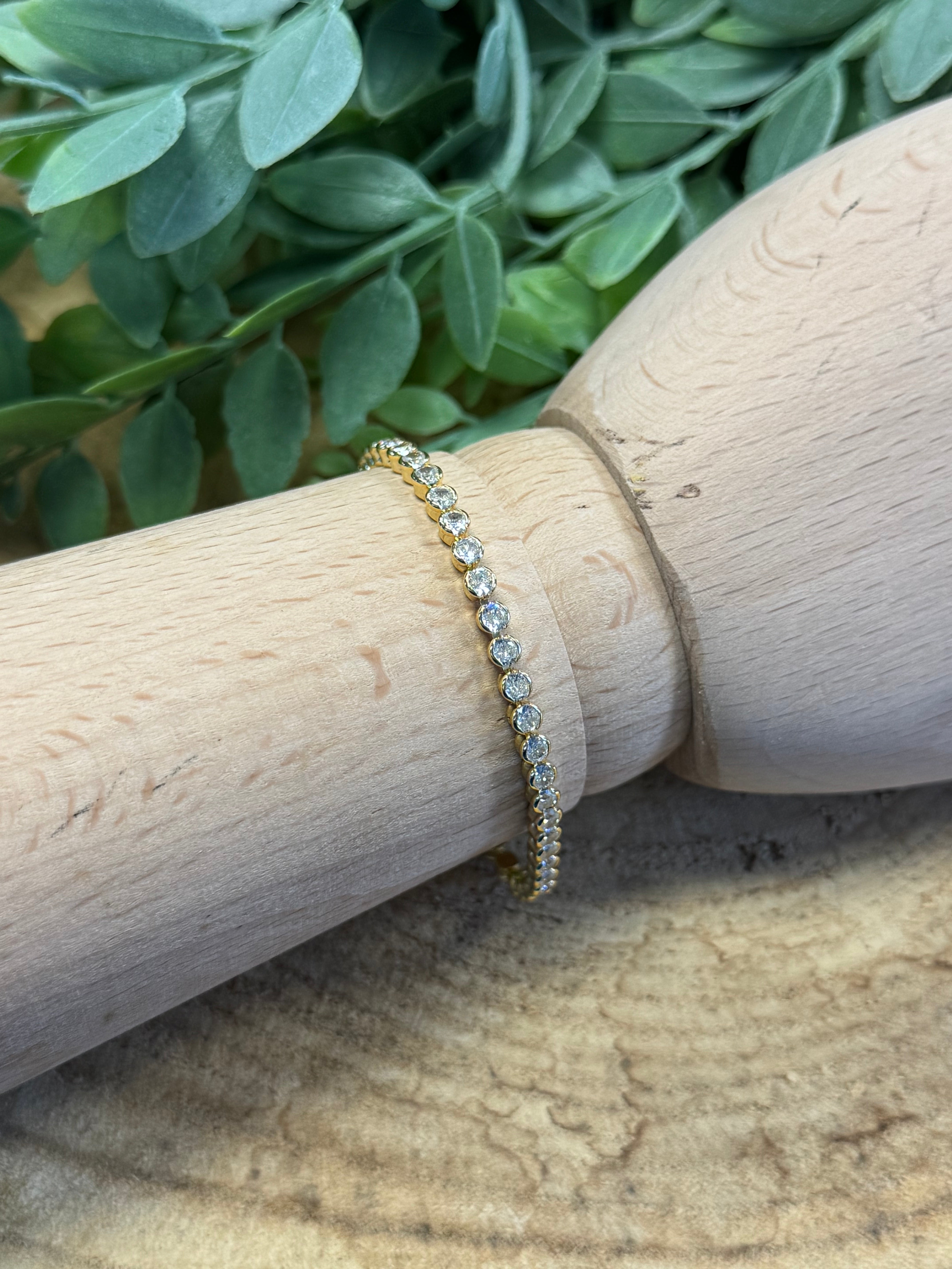 Bezel Set Pull-Cord Bracelet-Amanda Blu-The Silo Boutique, Women's Fashion Boutique Located in Warren and Grand Forks North Dakota