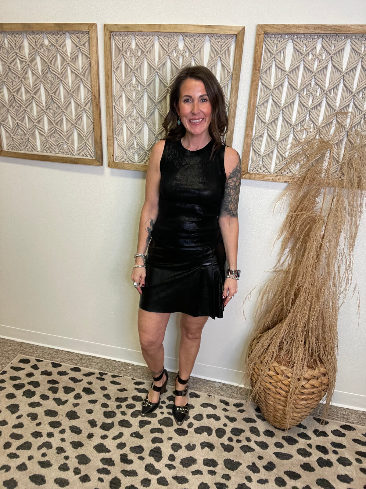Elan Shimmer Tank Top-Black-Long Sleeve Tops-elan-The Silo Boutique, Women's Fashion Boutique Located in Warren and Grand Forks North Dakota