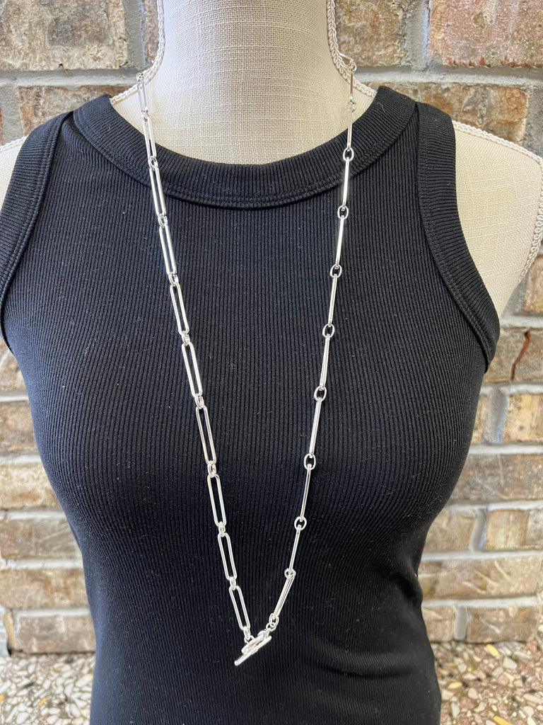 Long Oval Chain Toggle Necklace-Necklaces-Fame-The Silo Boutique, Women's Fashion Boutique Located in Warren and Grand Forks North Dakota