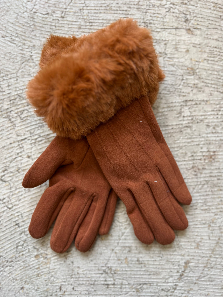 Camel Pin Tuck Gloves-Gloves & Mittens-Avenue Zoe-The Silo Boutique, Women's Fashion Boutique Located in Warren and Grand Forks North Dakota