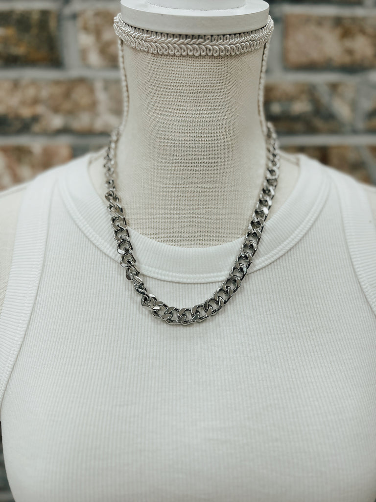 Cait Chain Link Necklace-Necklaces-wona-The Silo Boutique, Women's Fashion Boutique Located in Warren and Grand Forks North Dakota