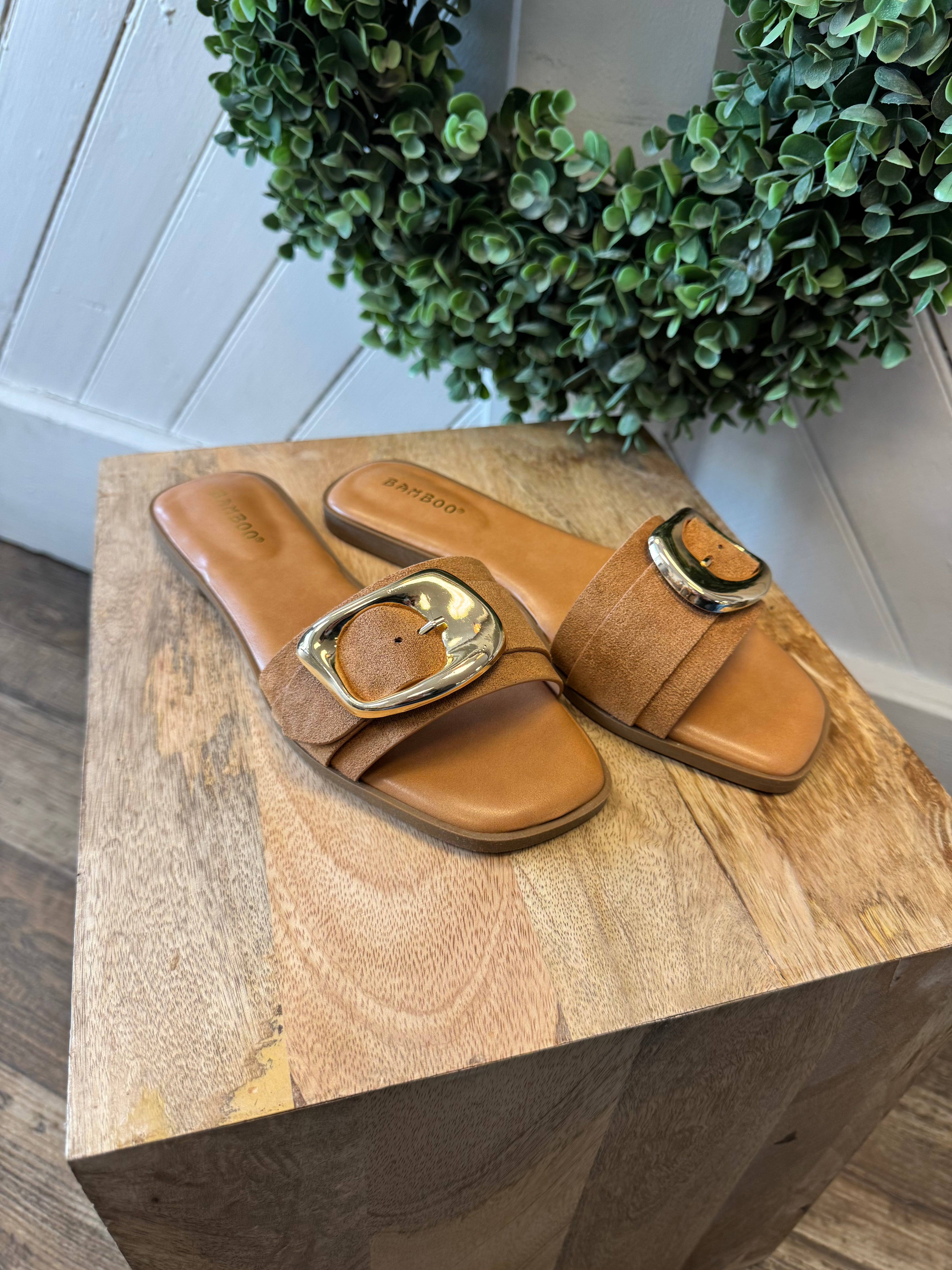 Bamboo Idea Tan Sandal-FINAL SALE-Sandals-bamboo-The Silo Boutique, Women's Fashion Boutique Located in Warren and Grand Forks North Dakota