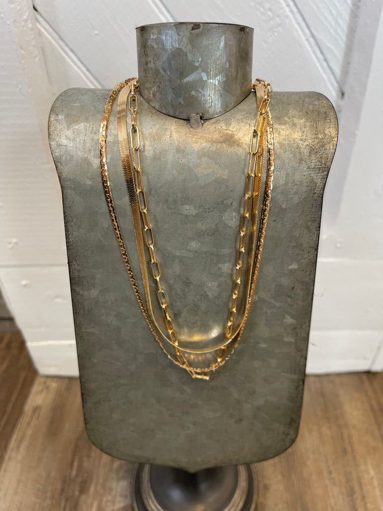 Layered Chain Link Twist Necklace-Necklaces-Dallas Market-The Silo Boutique, Women's Fashion Boutique Located in Warren and Grand Forks North Dakota