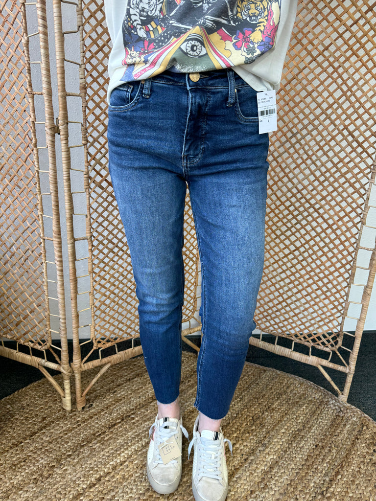 Kut from the Kloth Rachel Fab Ab Jeans-Jeans-Kut-The Silo Boutique, Women's Fashion Boutique Located in Warren and Grand Forks North Dakota