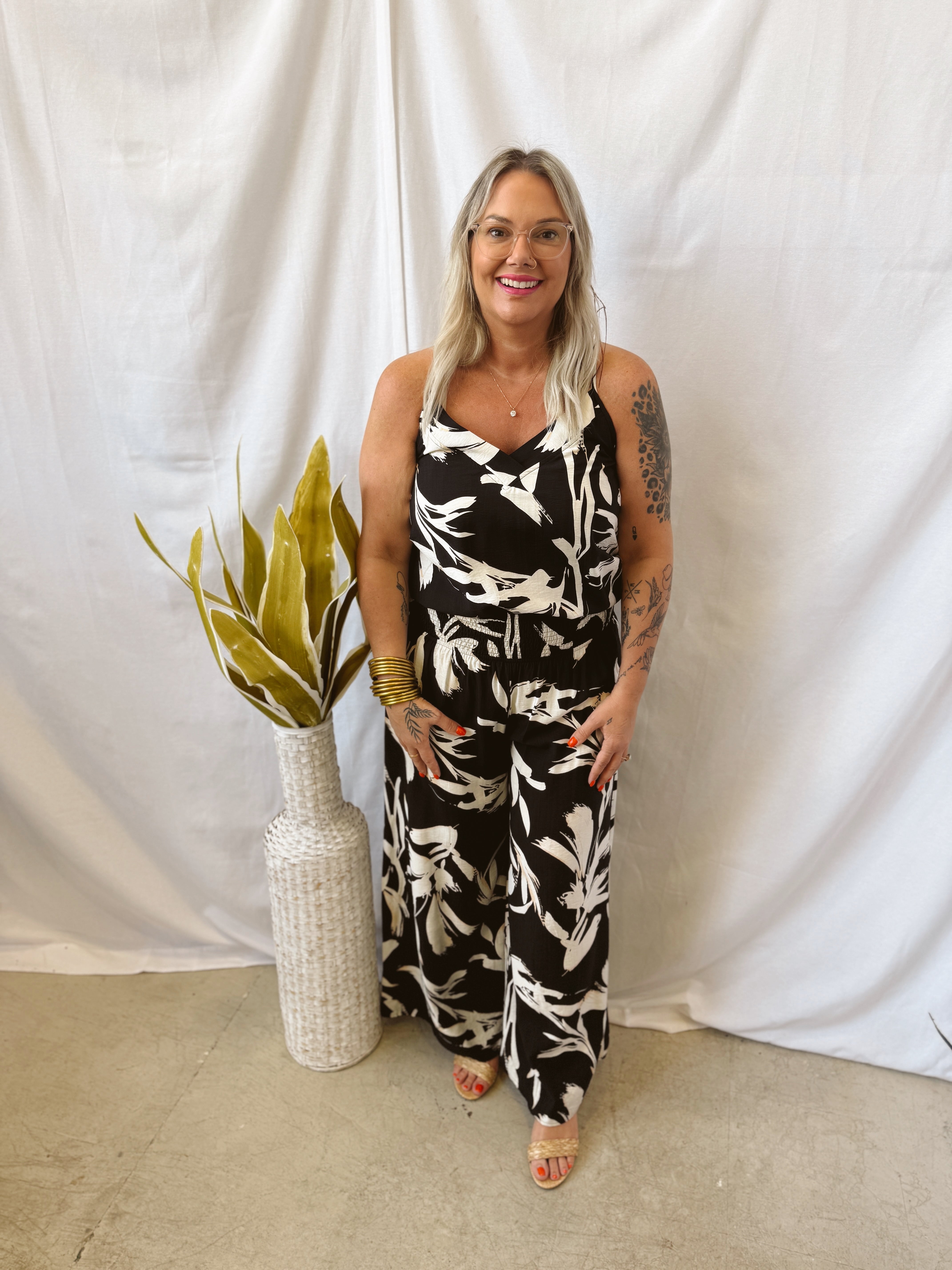 Black Tropical Floral Tank Top-FINAL SALE-Tank Tops-staccato-The Silo Boutique, Women's Fashion Boutique Located in Warren and Grand Forks North Dakota